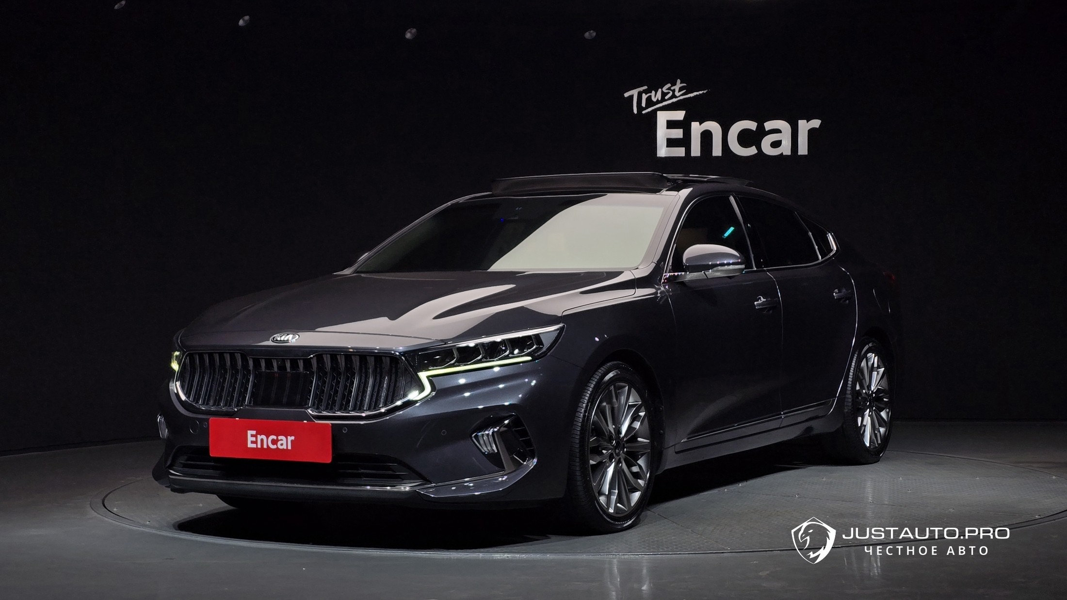 Автомобиль Kia K7