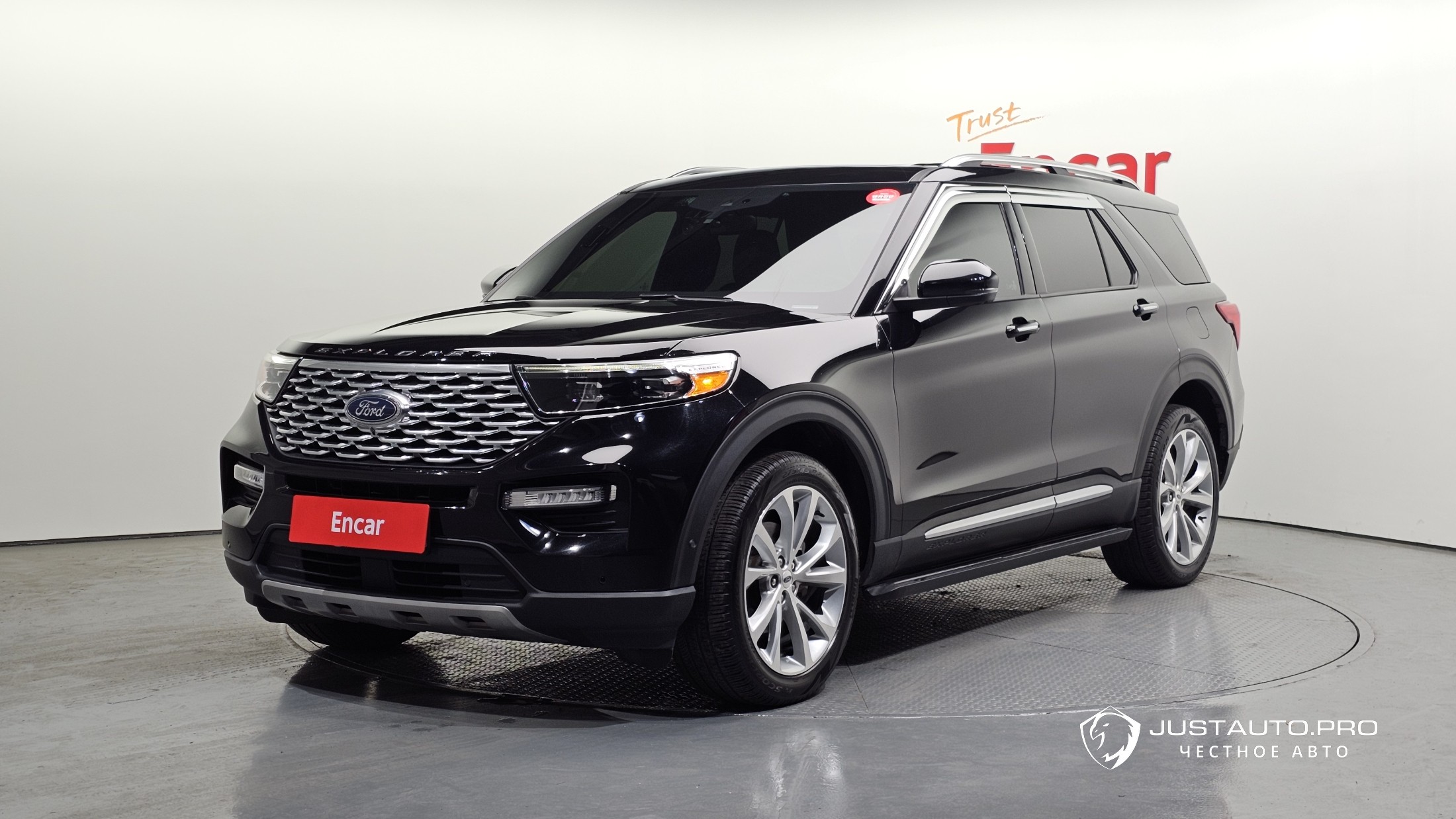 Автомобиль Ford Explorer