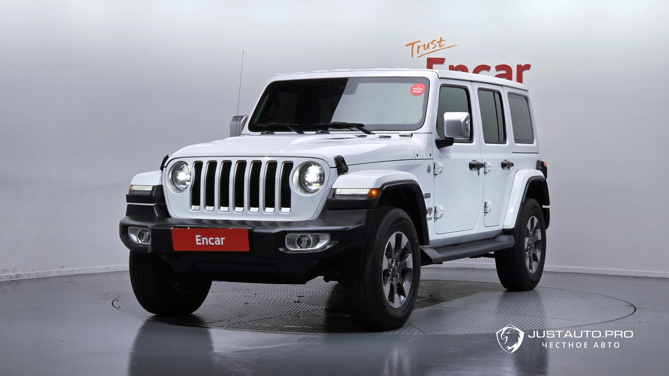 Автомобиль Jeep Wrangler
