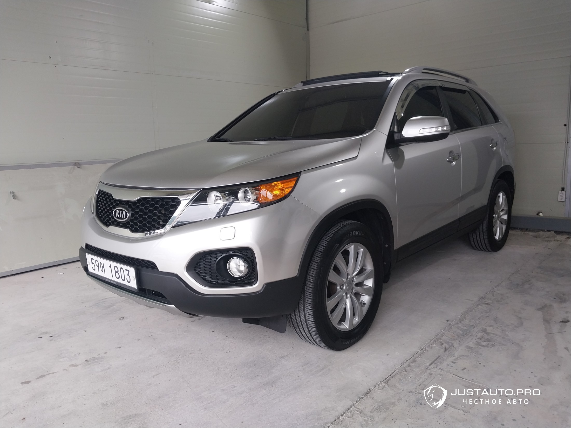 Автомобиль Kia Sorento