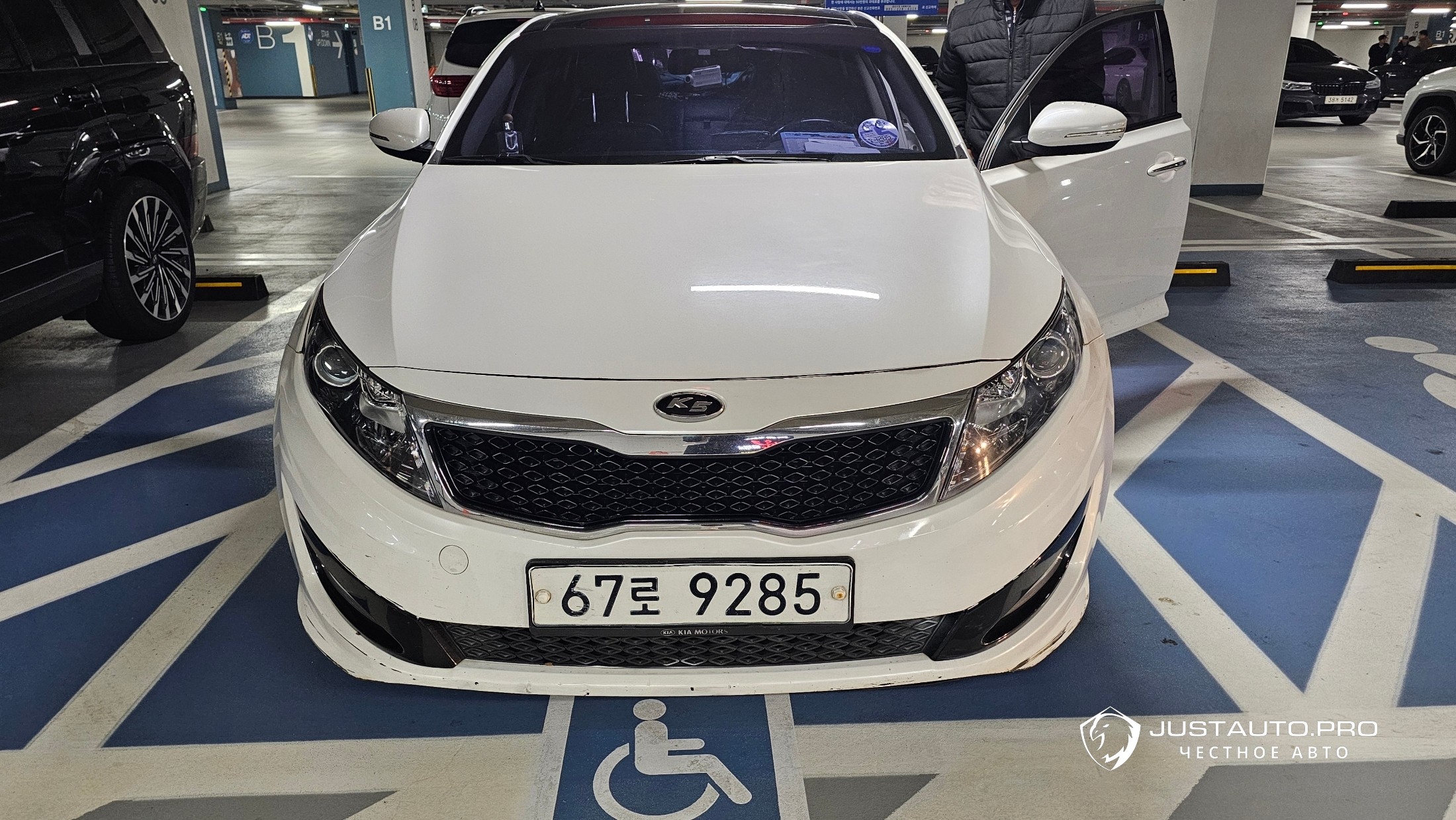 Автомобиль Kia K5
