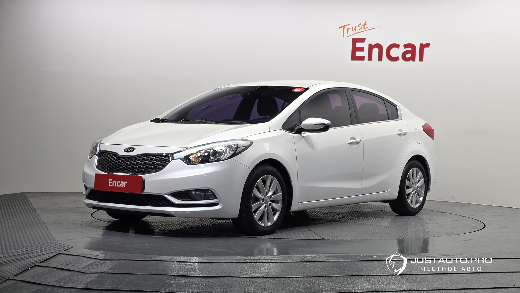 Автомобиль Kia K3