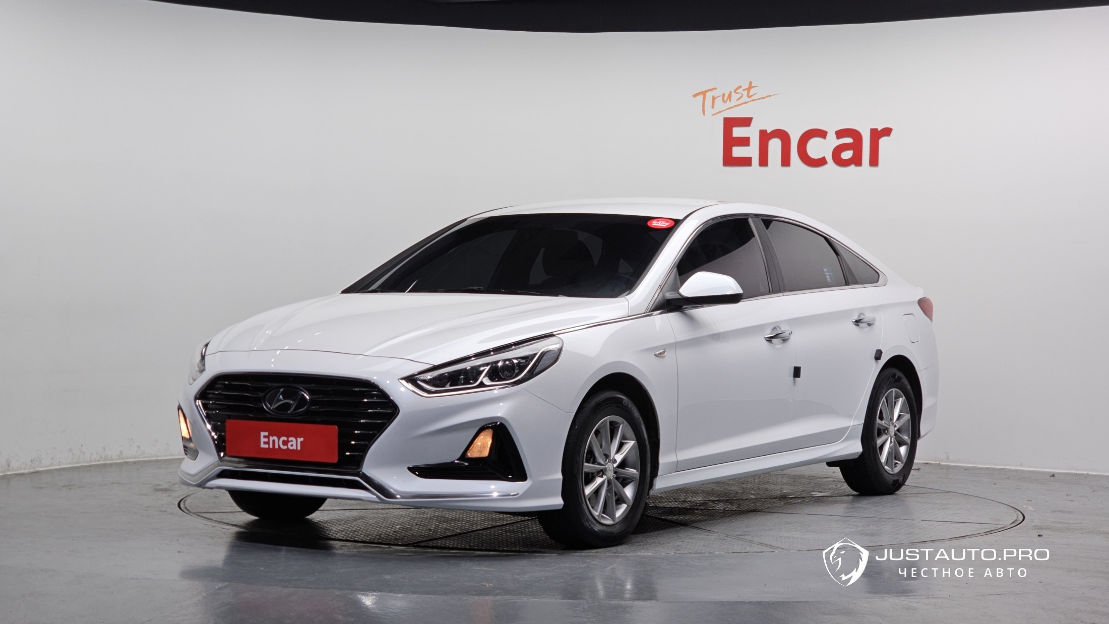 Автомобиль Hyundai Sonata