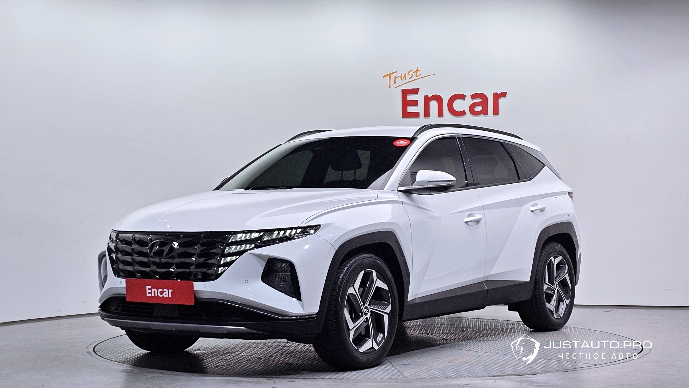 Автомобиль Hyundai Tucson