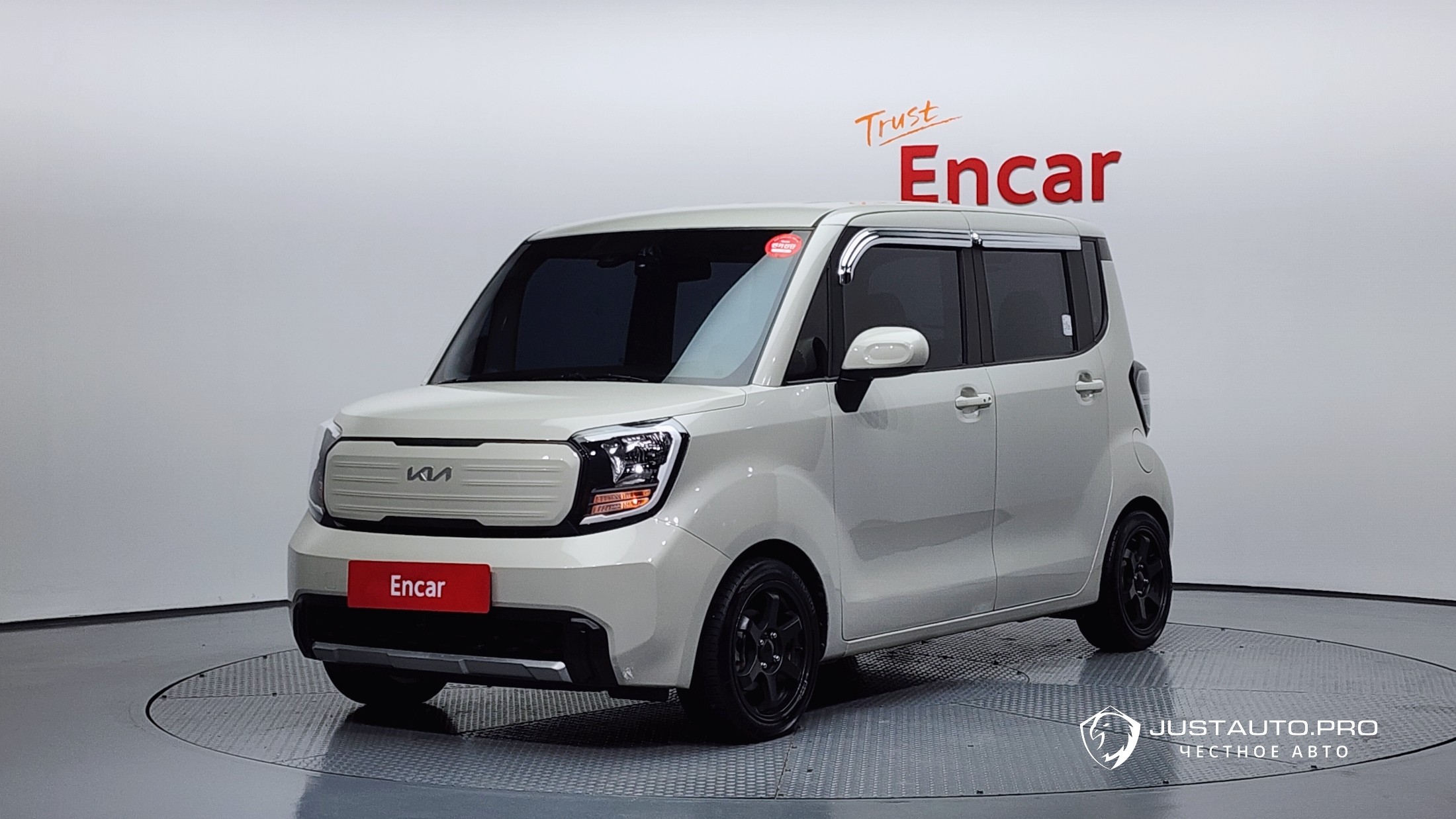 Автомобиль Kia RAY