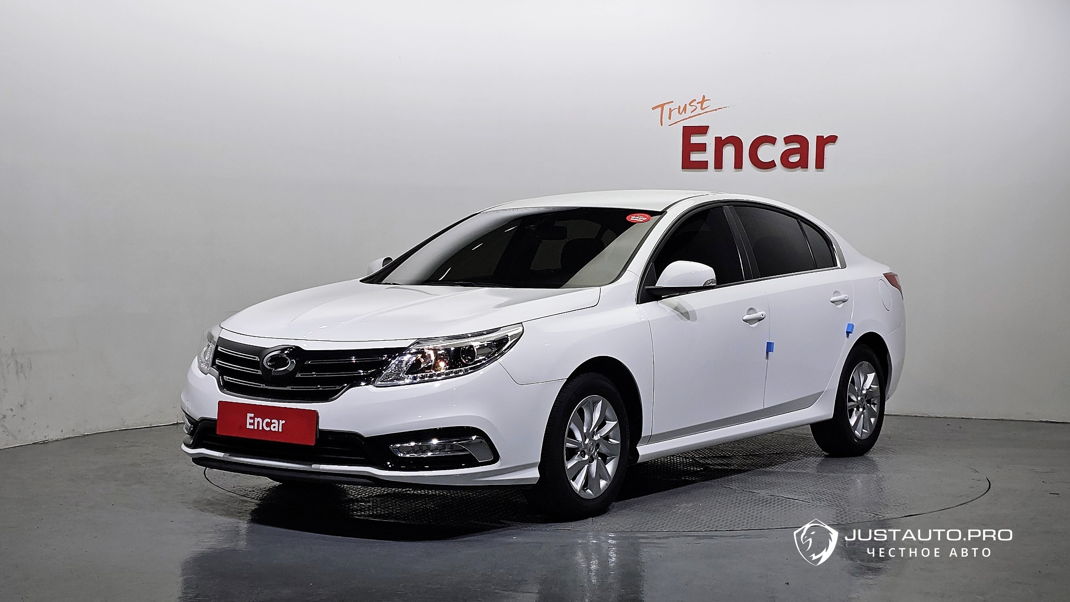 Автомобиль Renault-KoreaSamsung SM5 