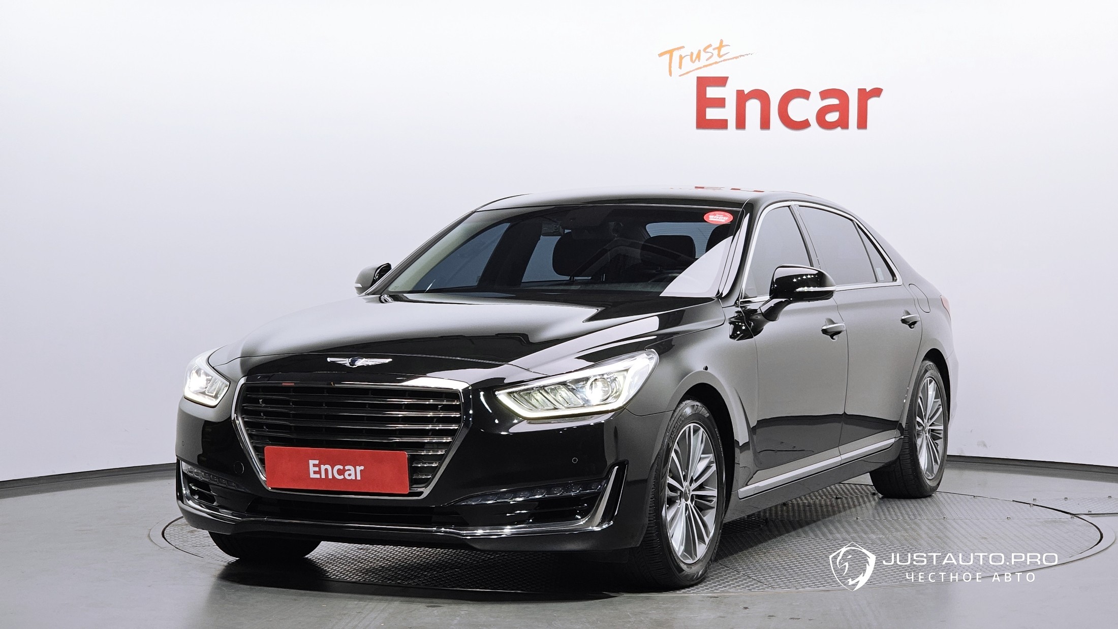 Автомобиль Genesis EQ900