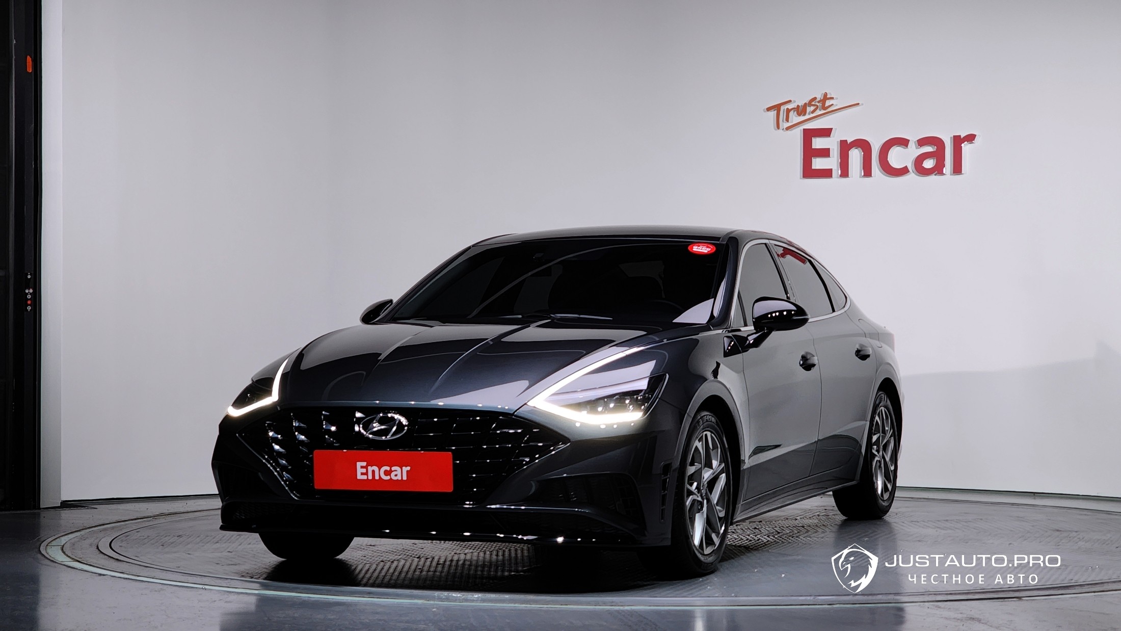 Автомобиль Hyundai Sonata