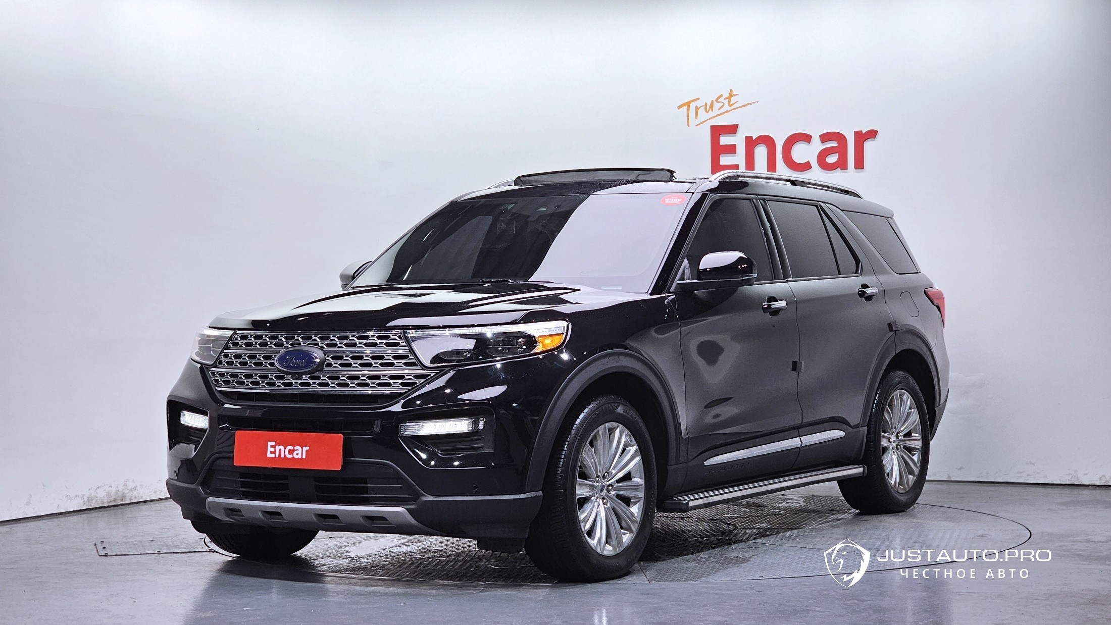 Автомобиль Ford Explorer