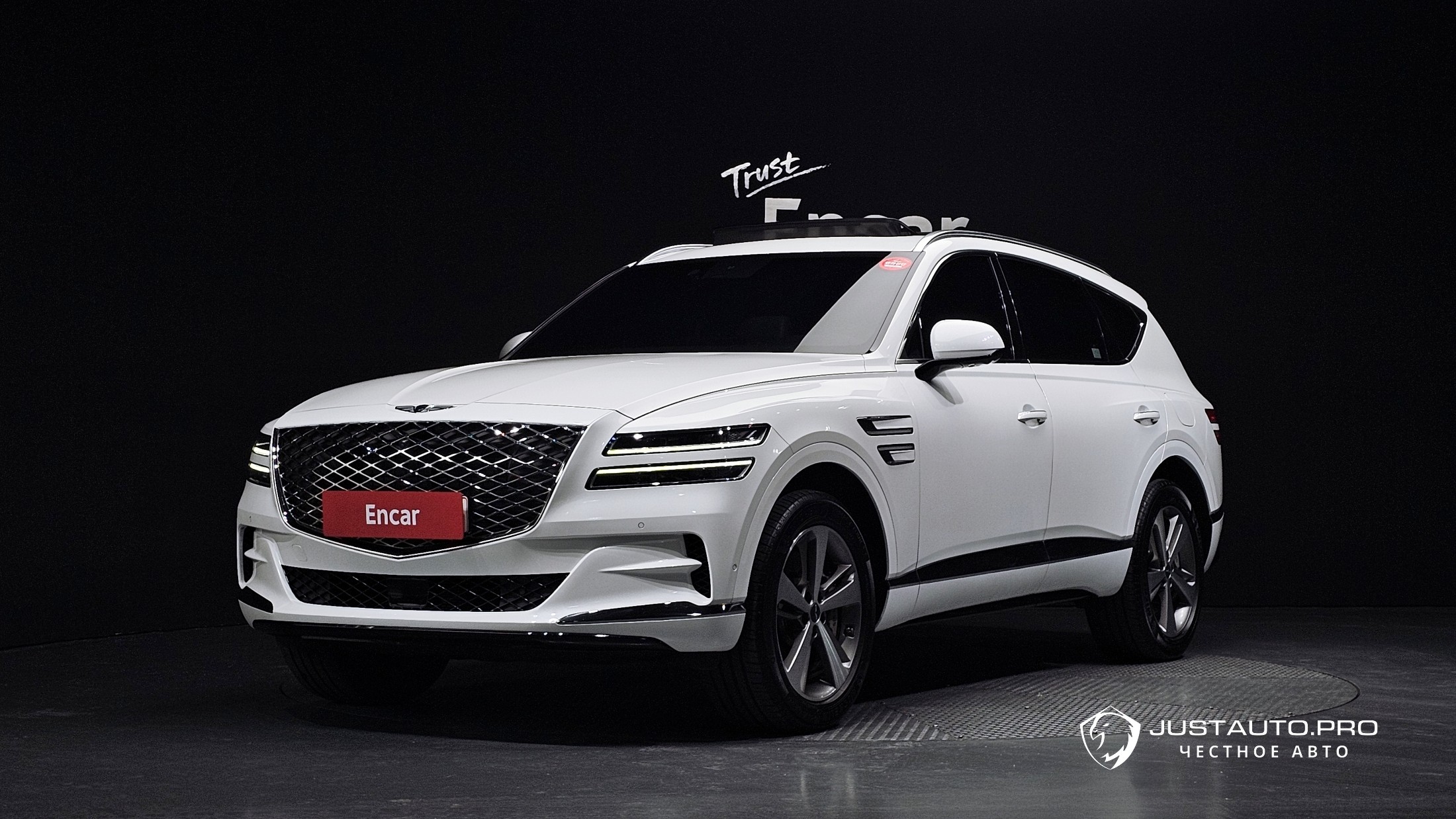 Автомобиль Genesis GV80