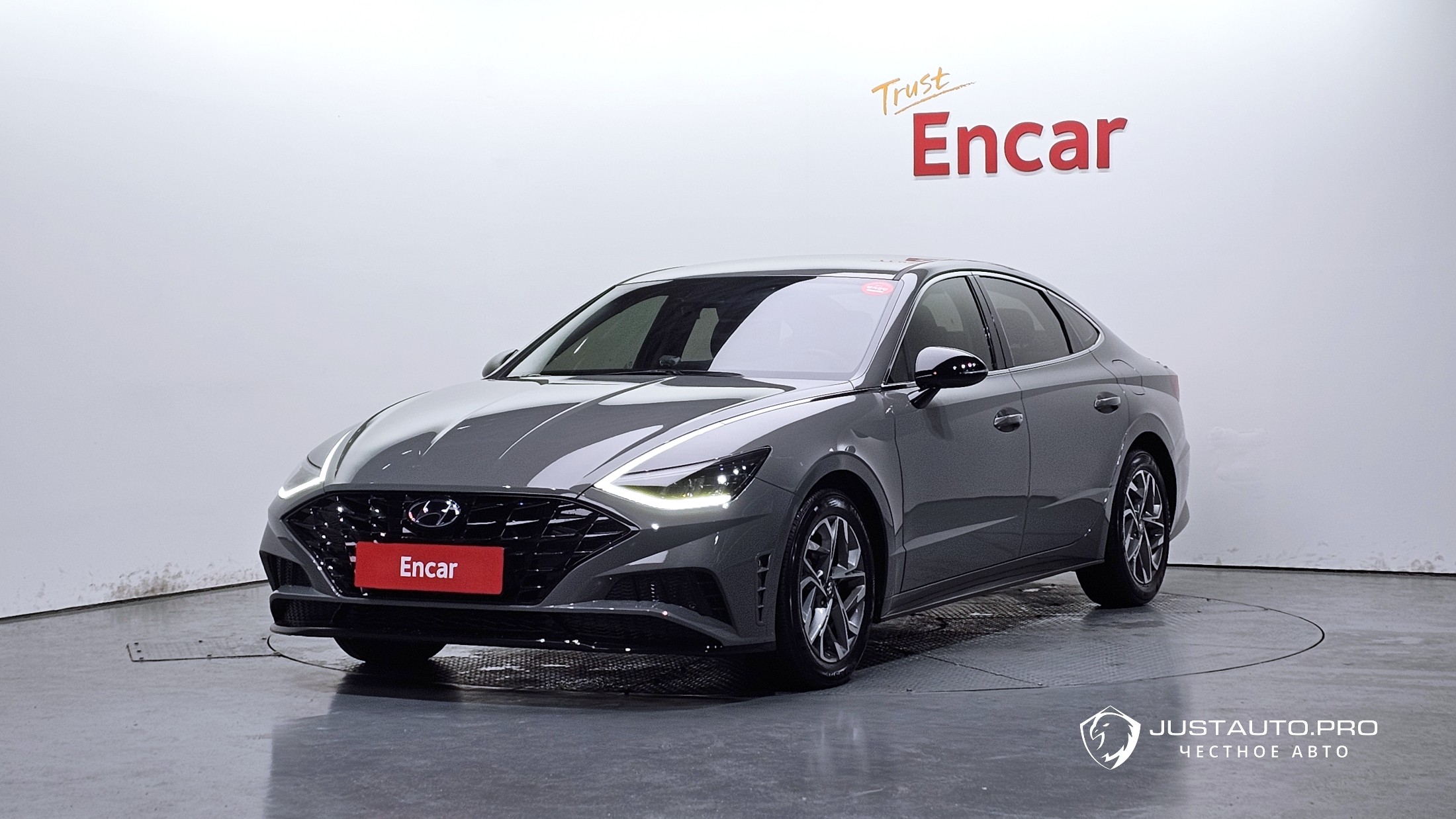 Автомобиль Hyundai Sonata