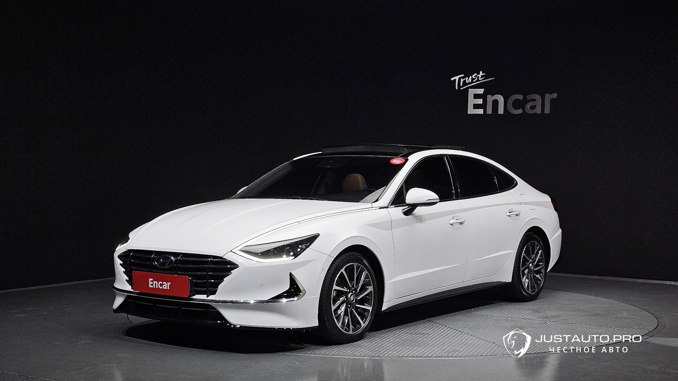 Автомобиль Hyundai Sonata