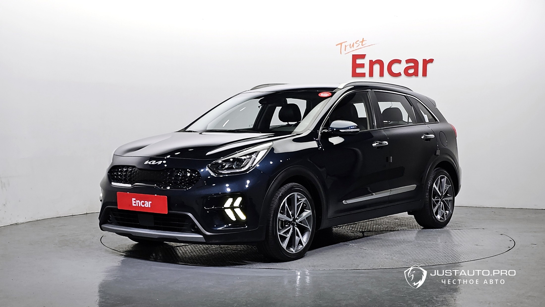 Автомобиль Kia Niro
