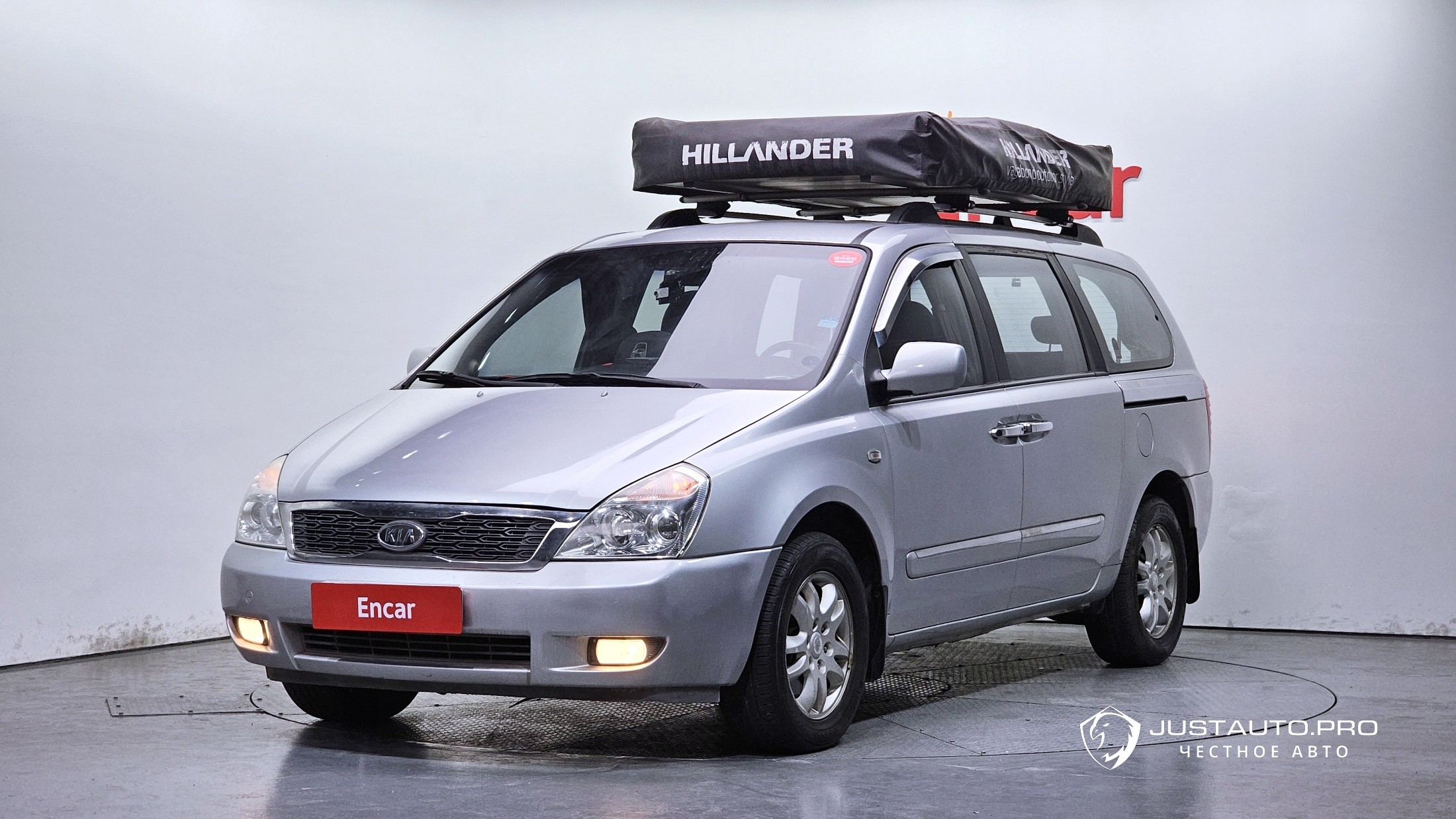 Автомобиль Kia Canival