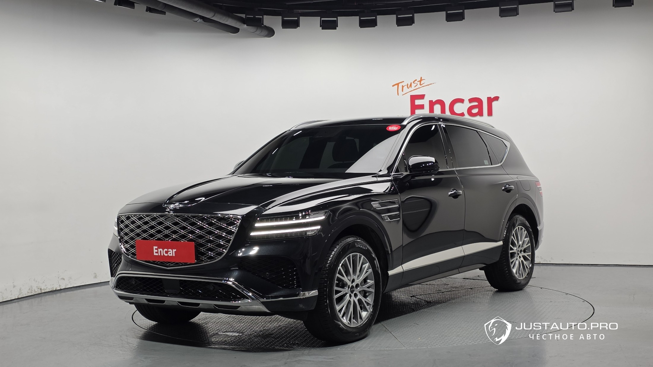 Автомобиль Genesis GV80