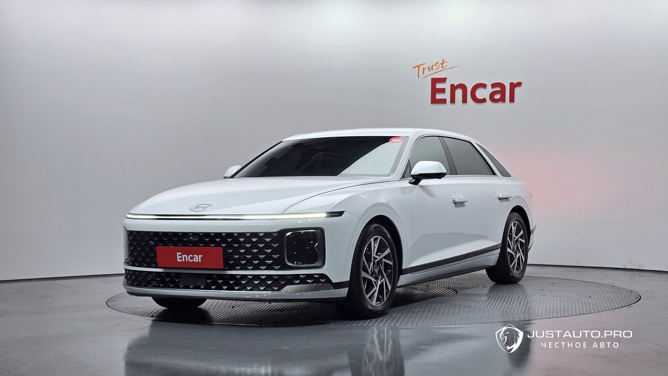 Автомобиль Hyundai Grandeur