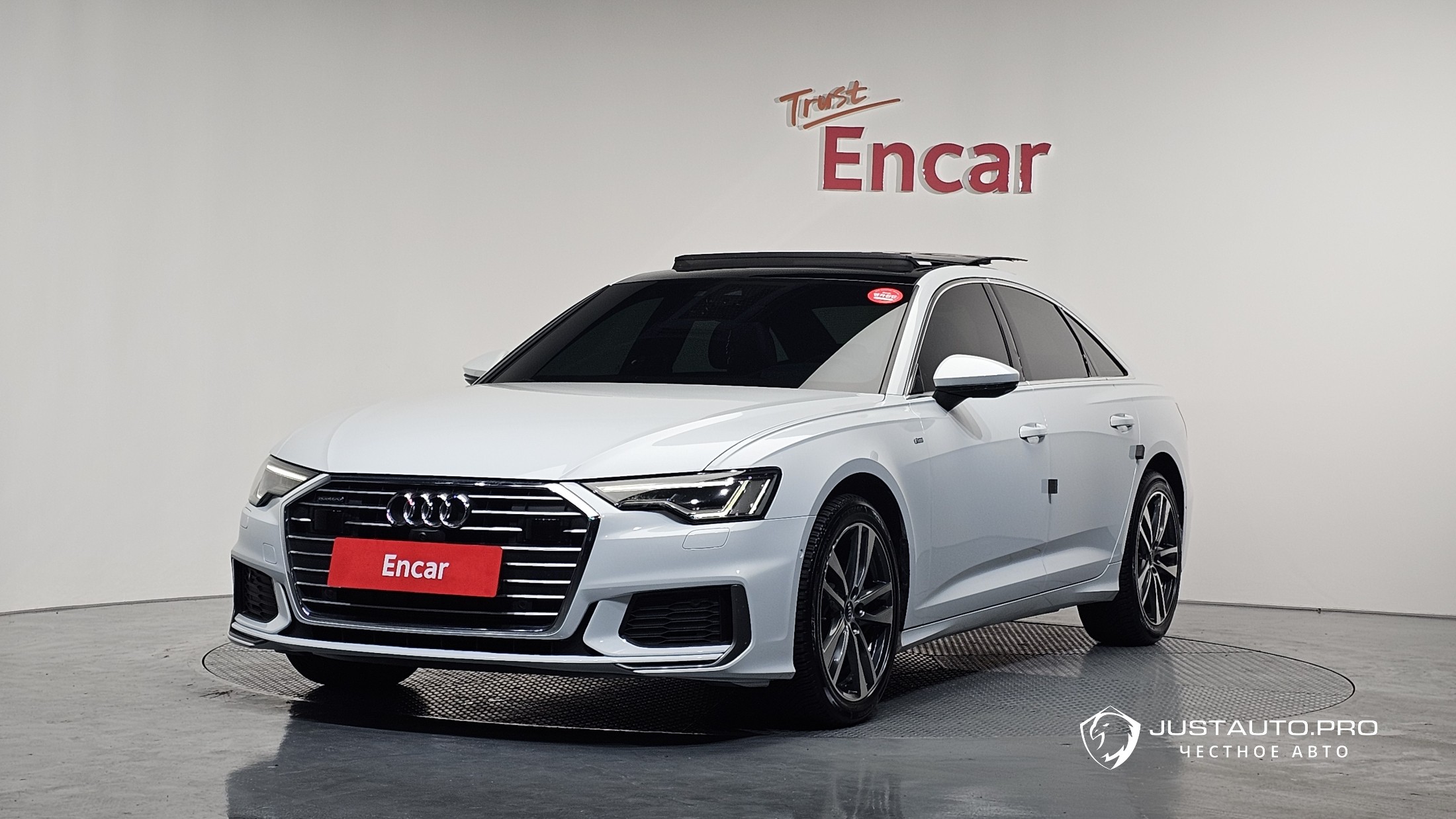 Автомобиль Audi A6