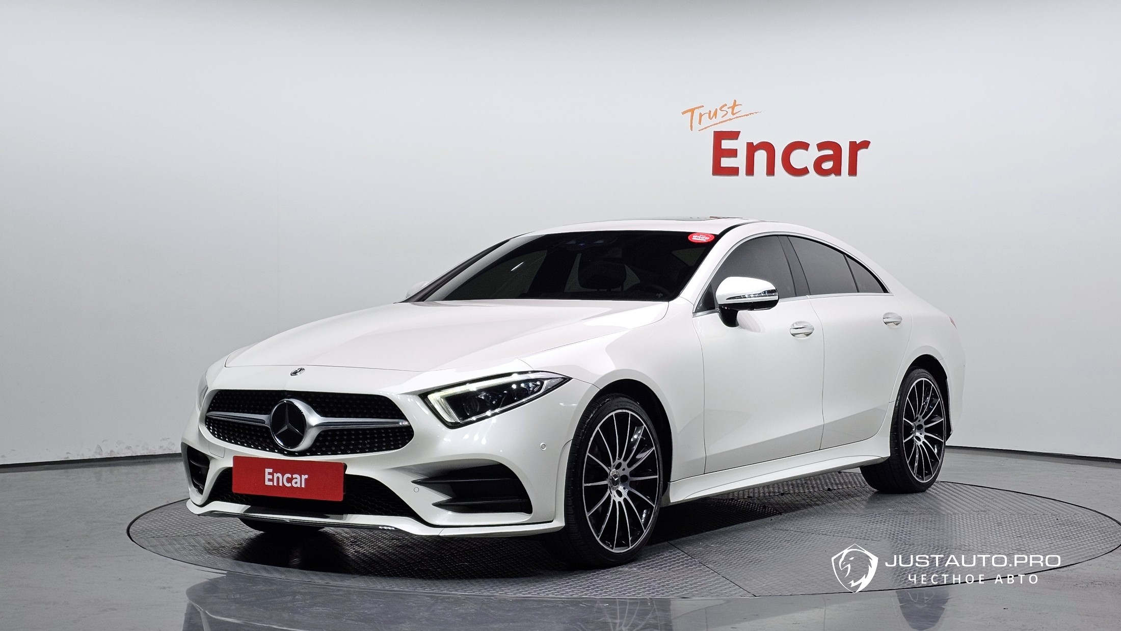 Автомобиль Mercedes-Benz CLS-Class