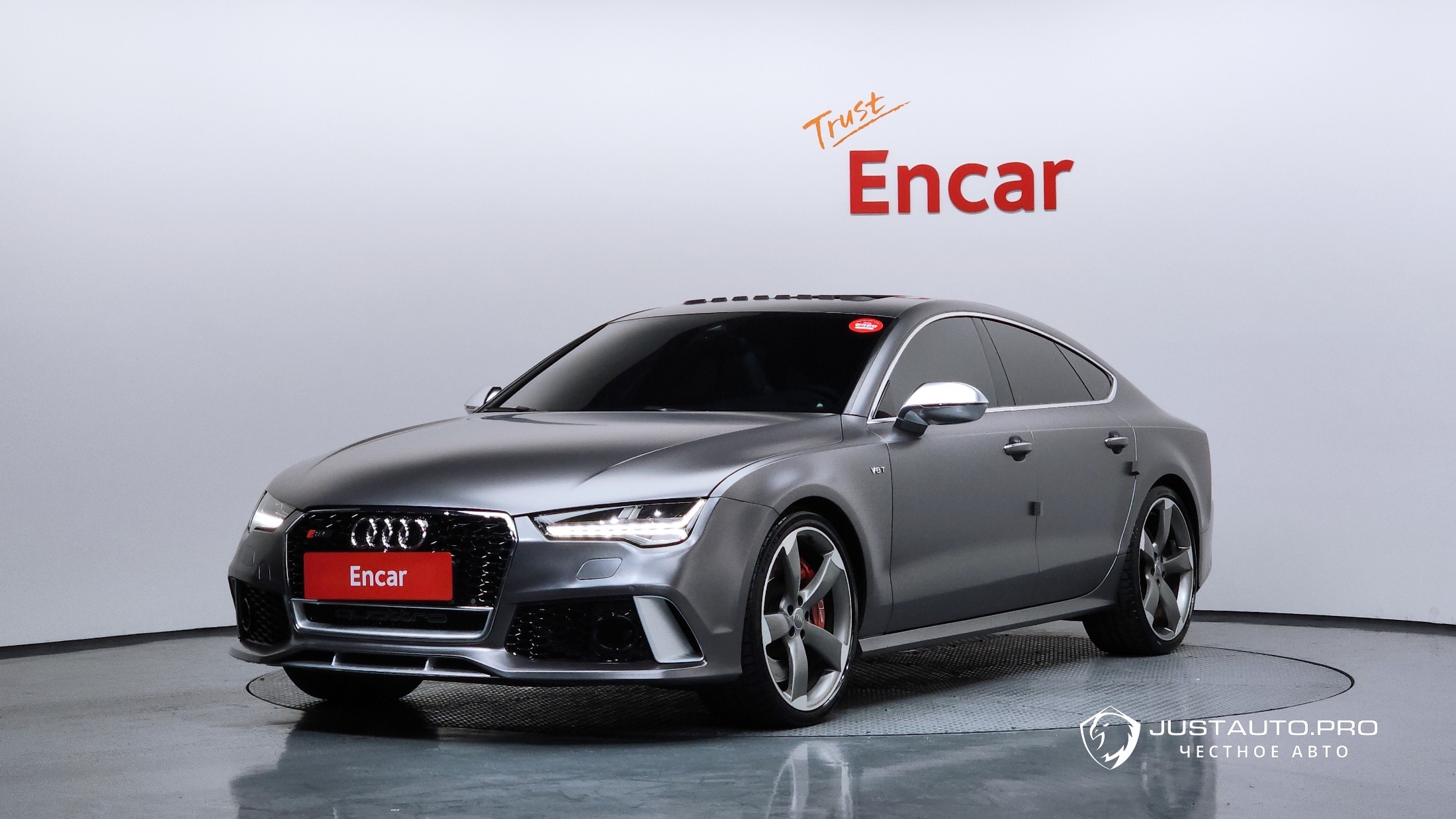 Автомобиль Audi S7