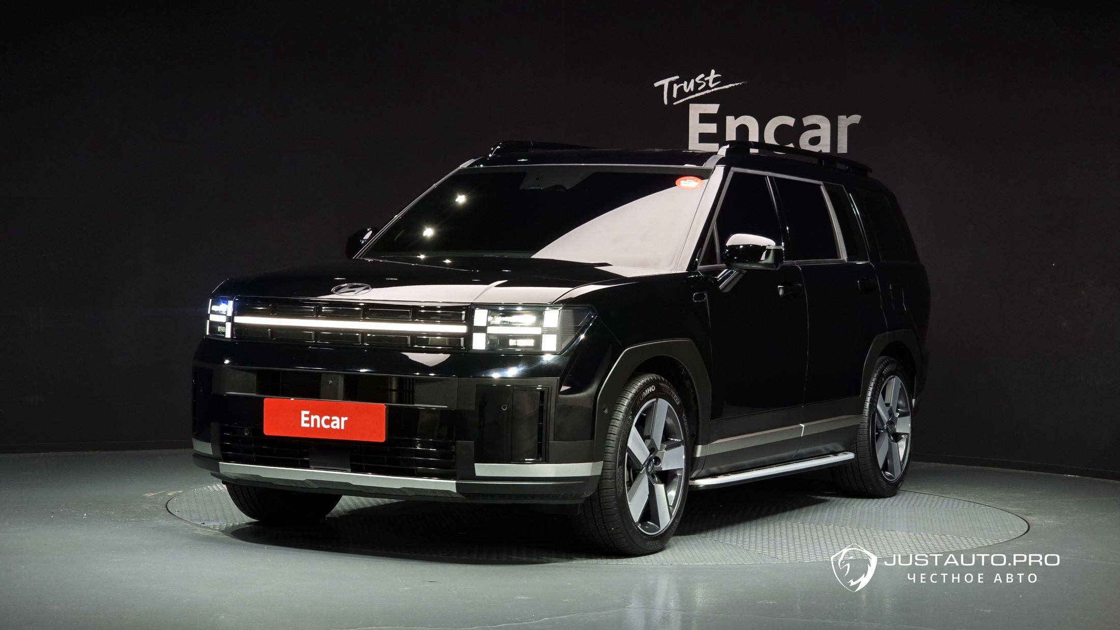 Автомобиль Hyundai Santafe