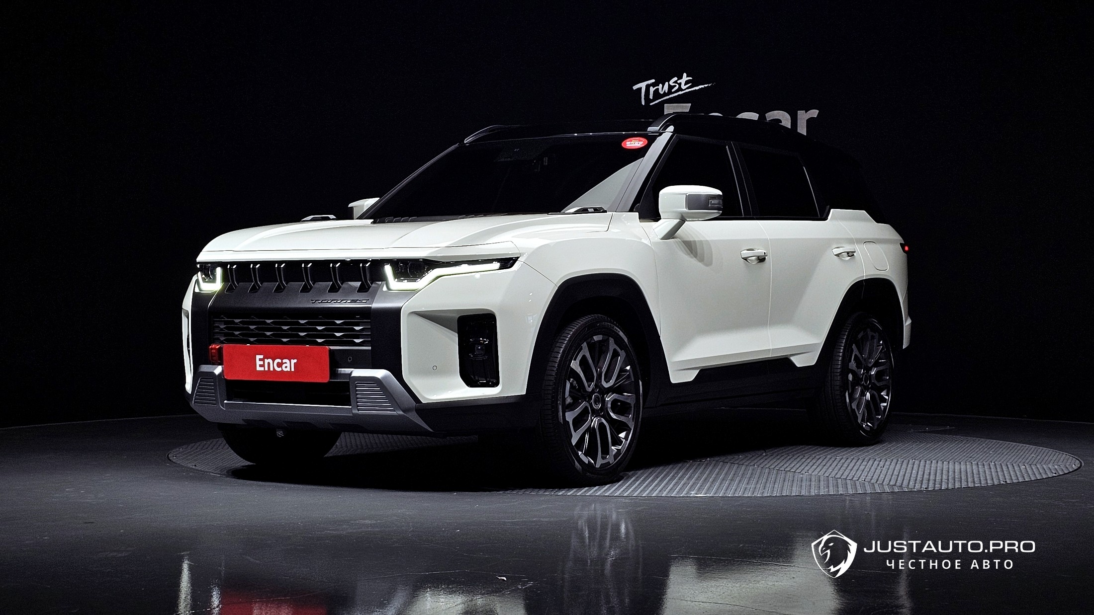 Автомобиль KG_Mobility_Ssangyong Torres