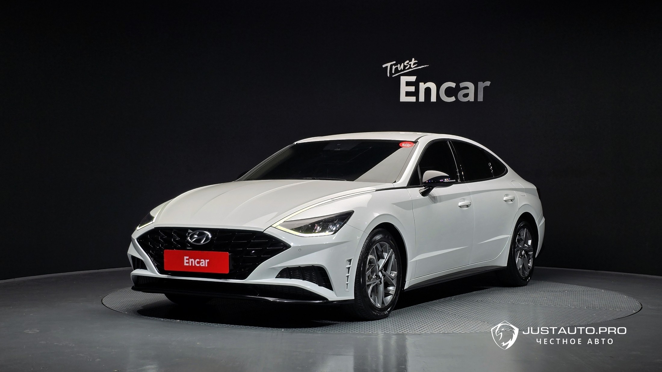 Автомобиль Hyundai Sonata