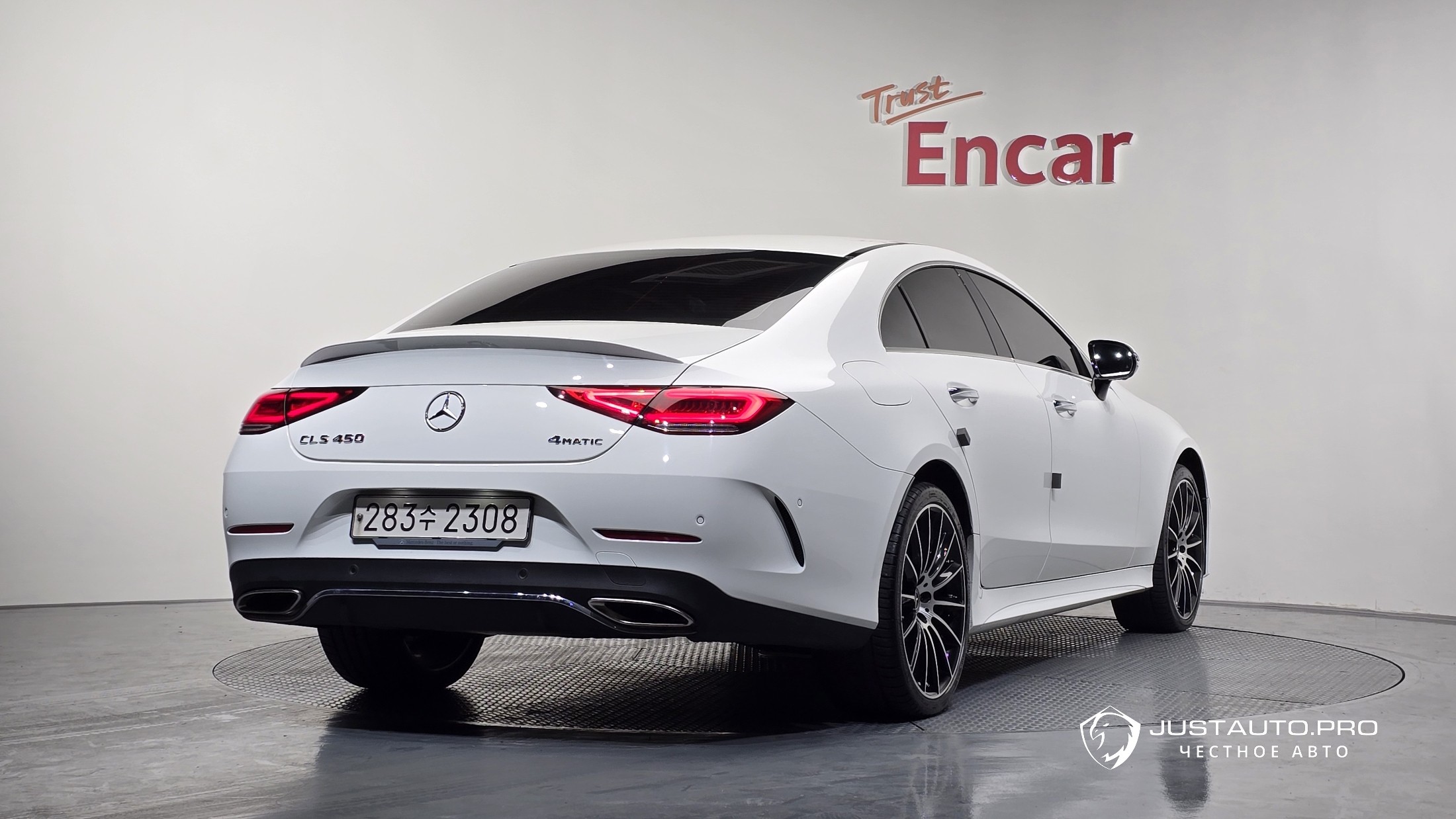 Автомобиль Mercedes-Benz CLS-Class