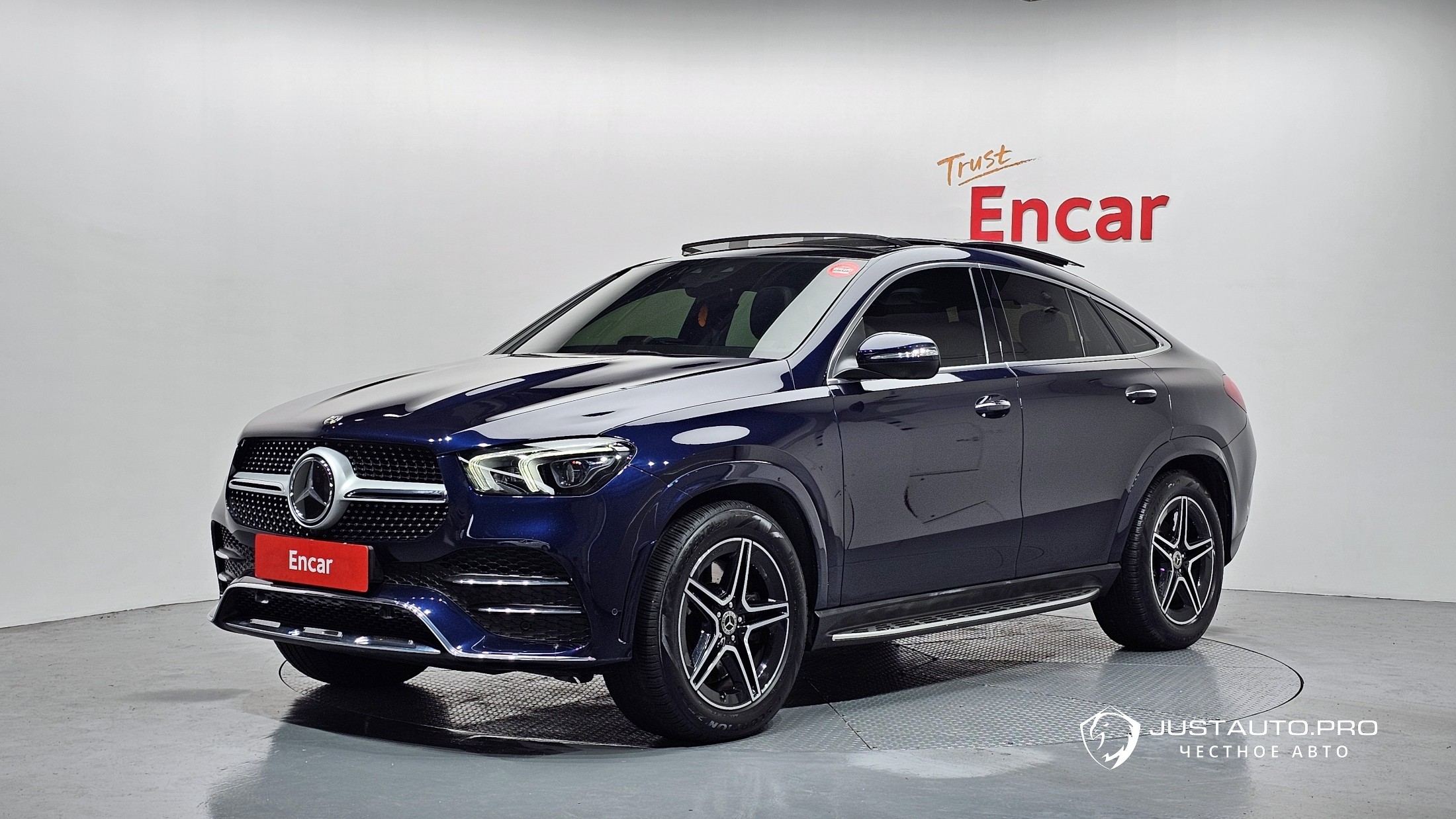 Автомобиль Mercedes-Benz GLE-Class