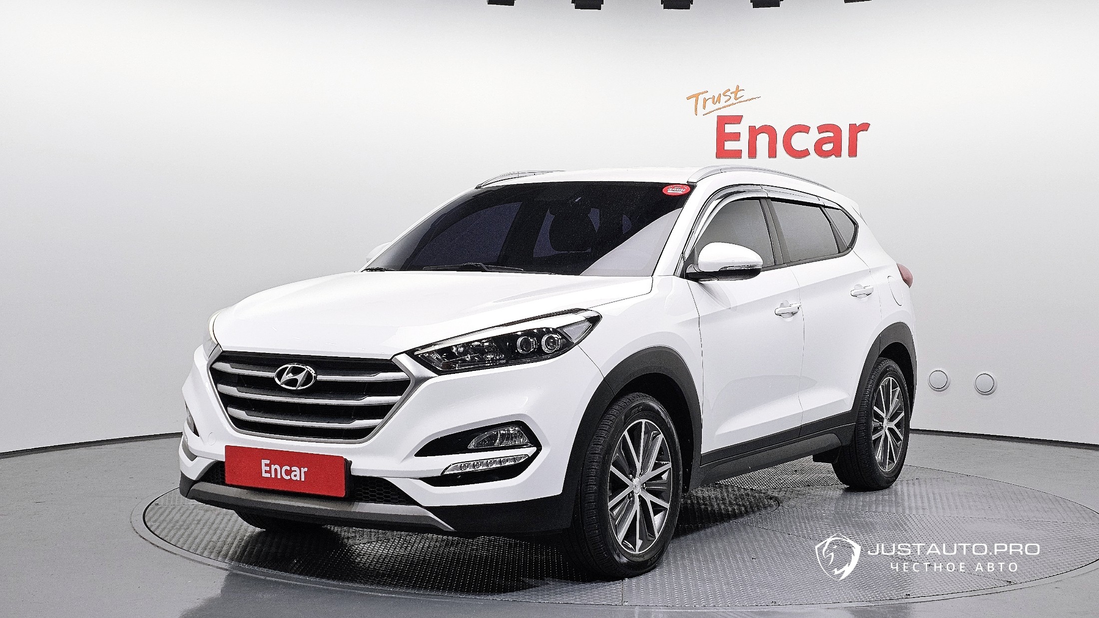 Автомобиль Hyundai Tucson