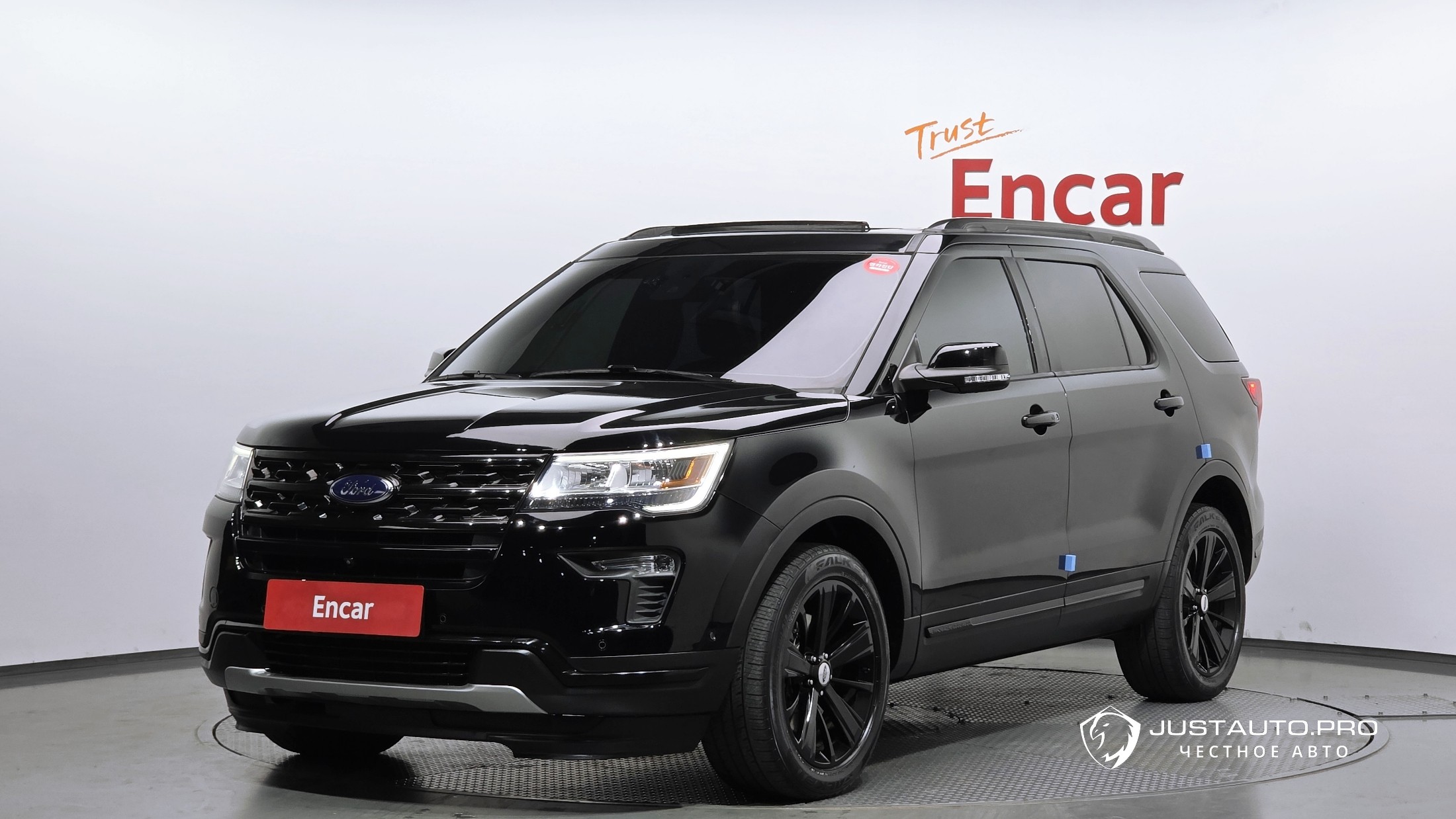 Автомобиль Ford Explorer