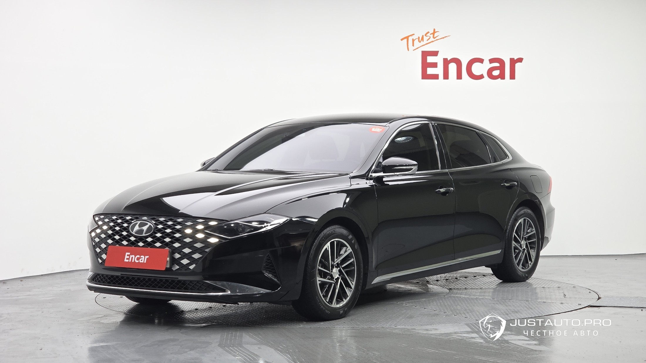 Автомобиль Hyundai Grandeur