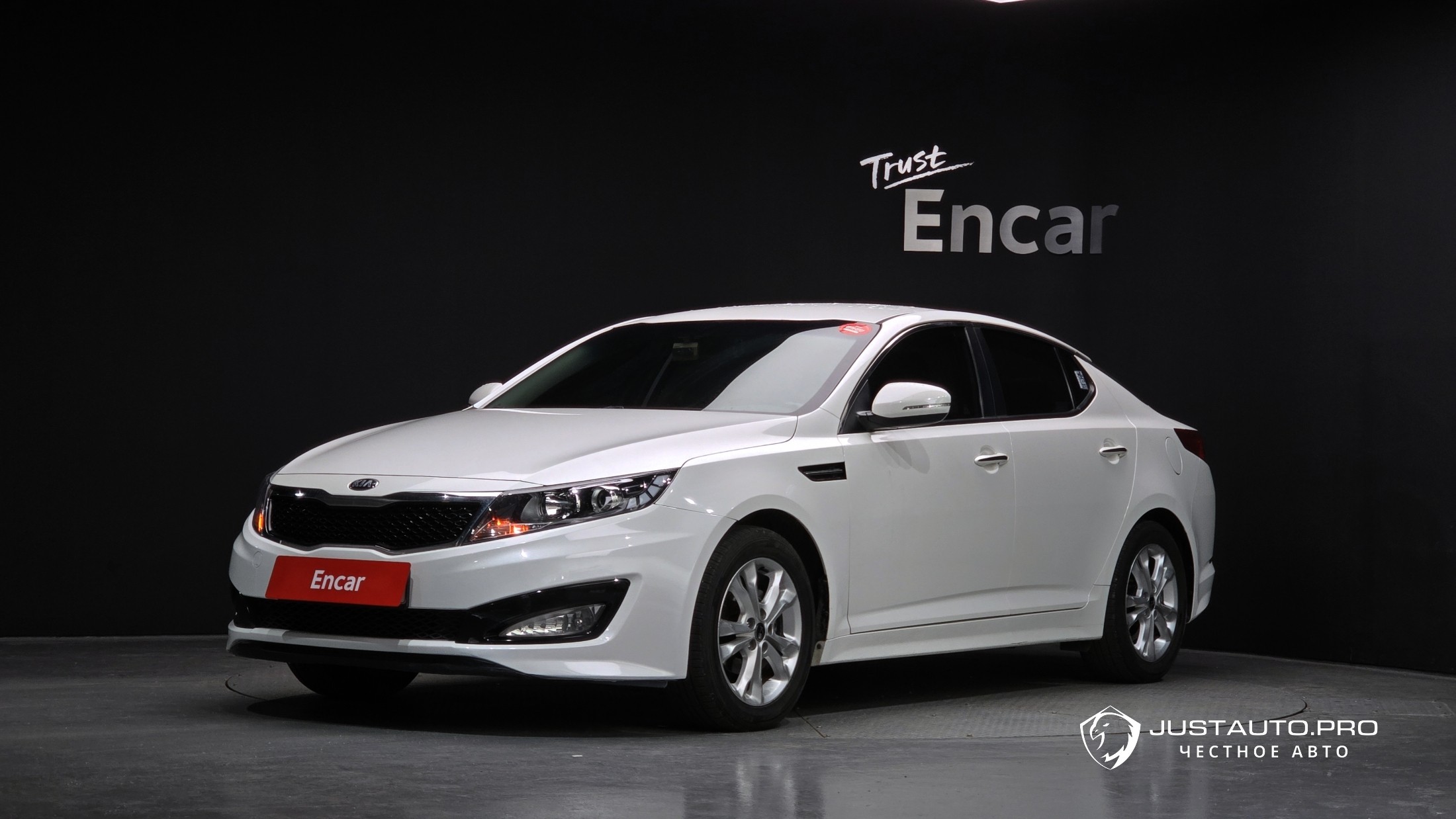 Автомобиль Kia K5