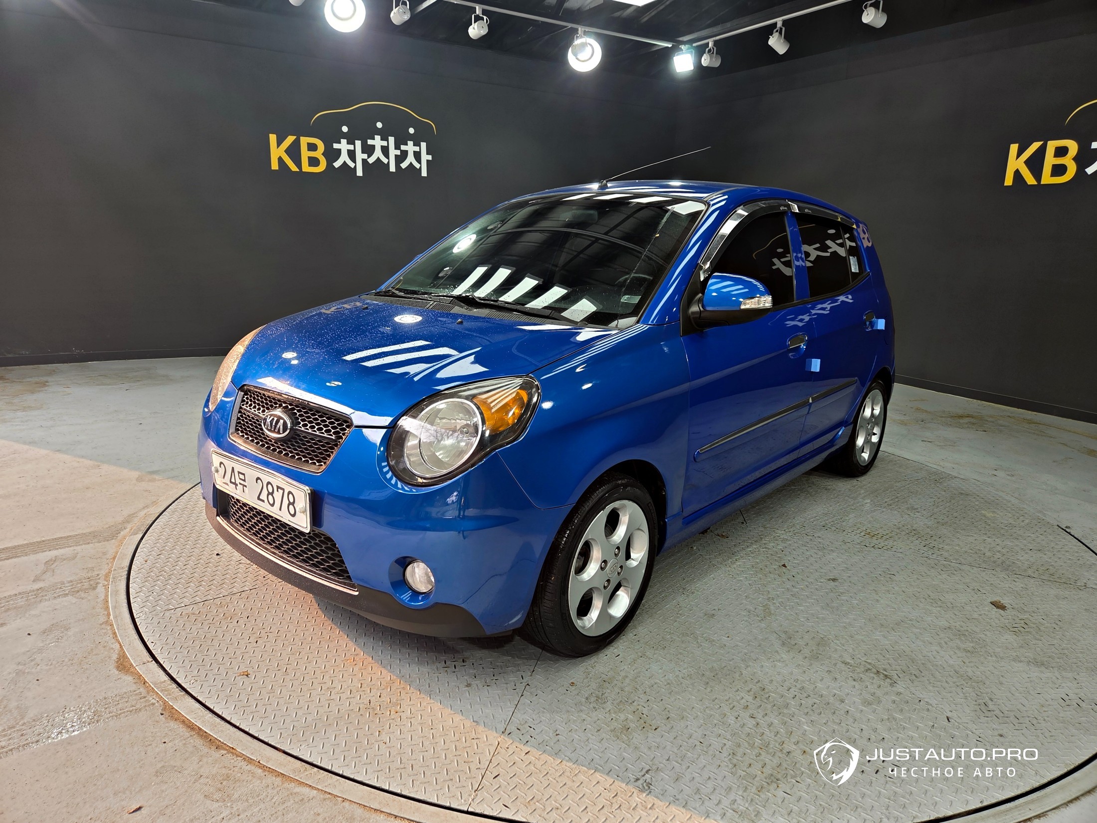 Автомобиль Kia morning