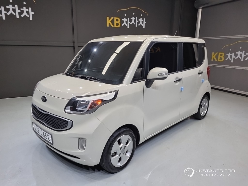 Автомобиль Kia RAY