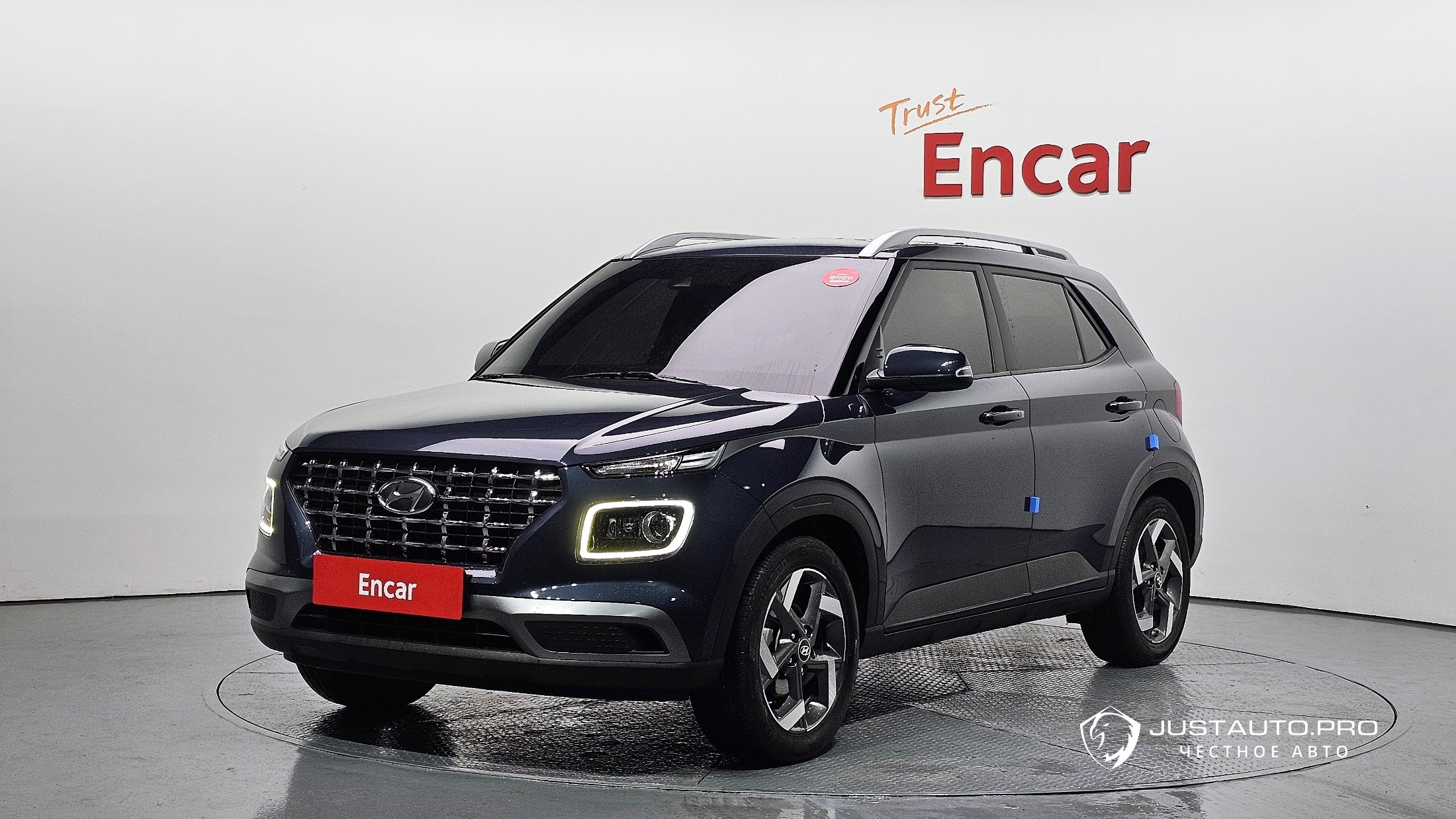 Автомобиль Hyundai Venue