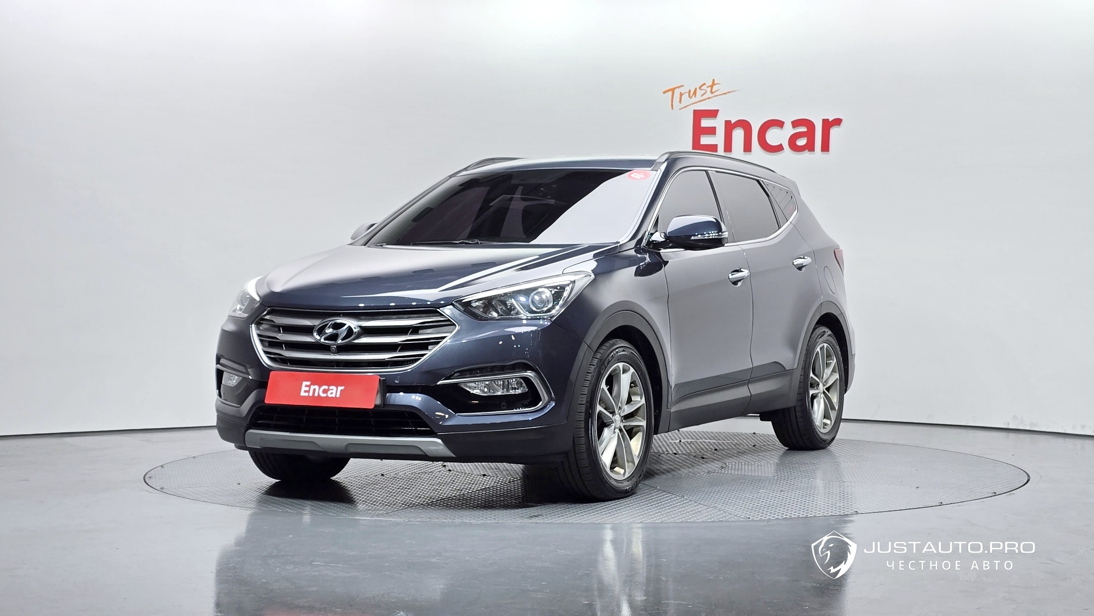 Автомобиль Hyundai Santafe