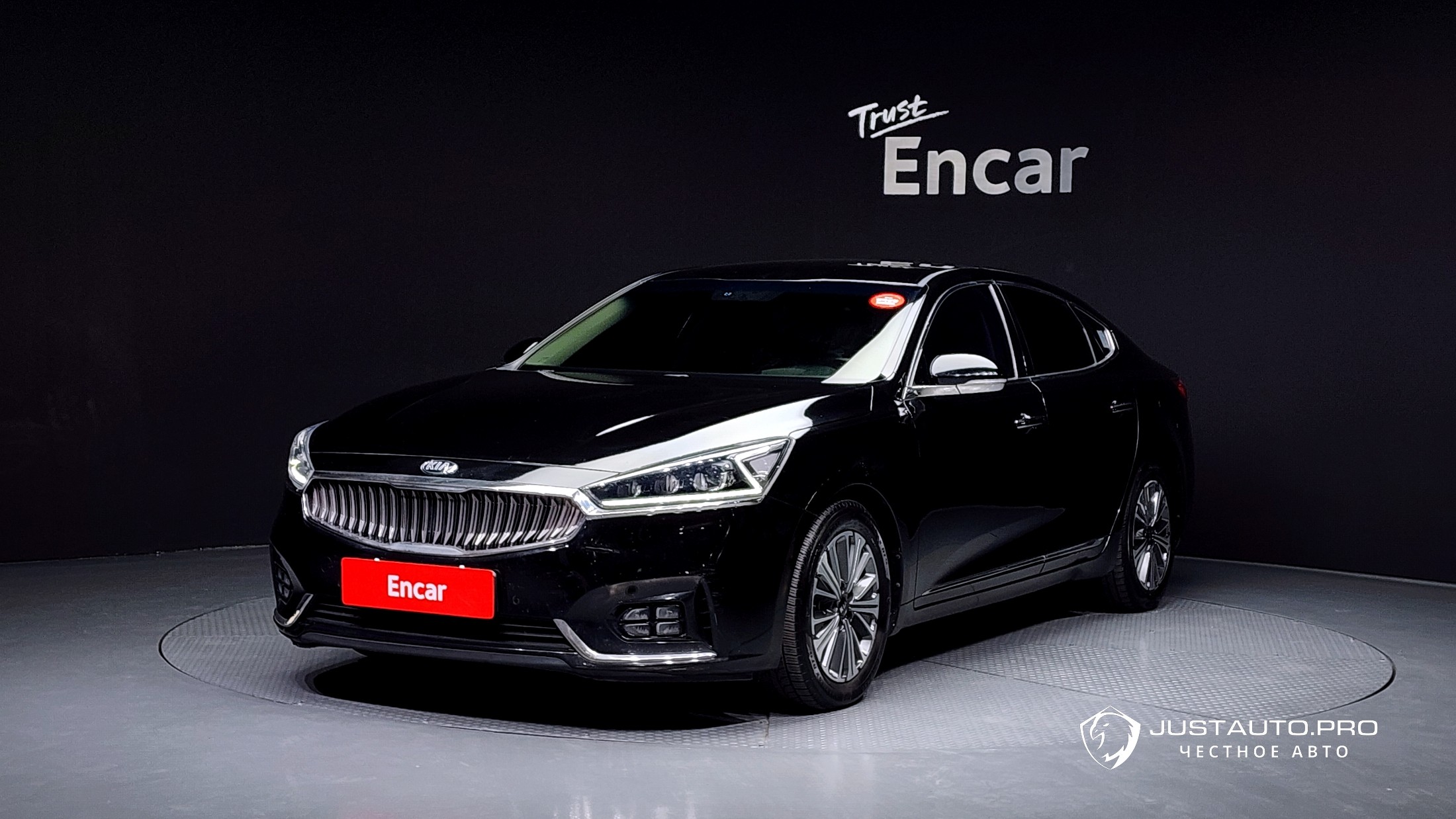 Автомобиль Kia K7