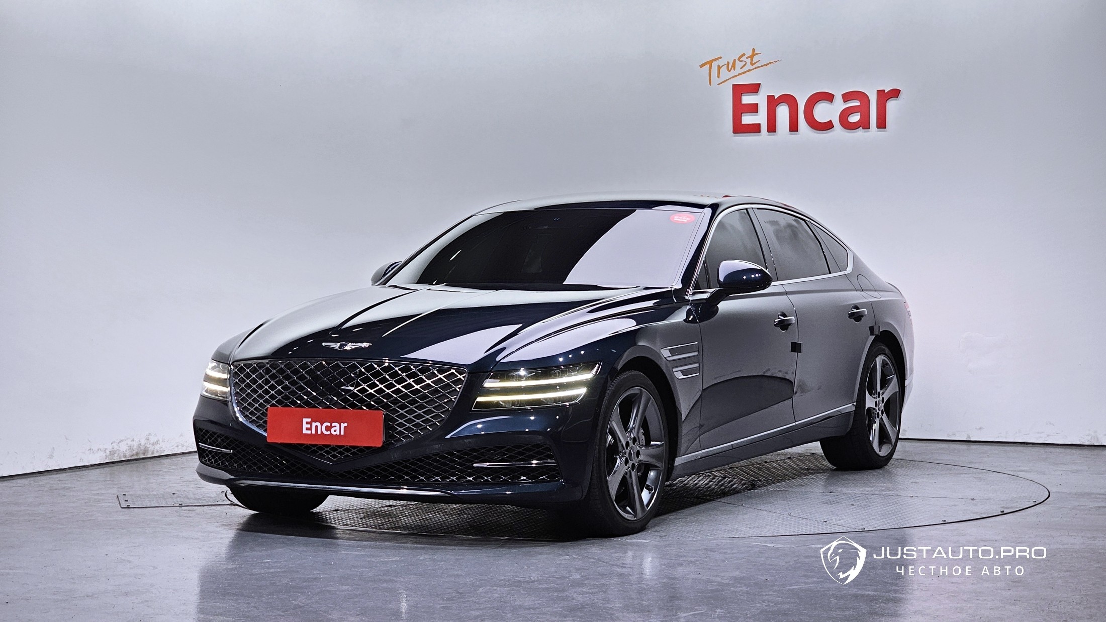 Автомобиль Genesis G80