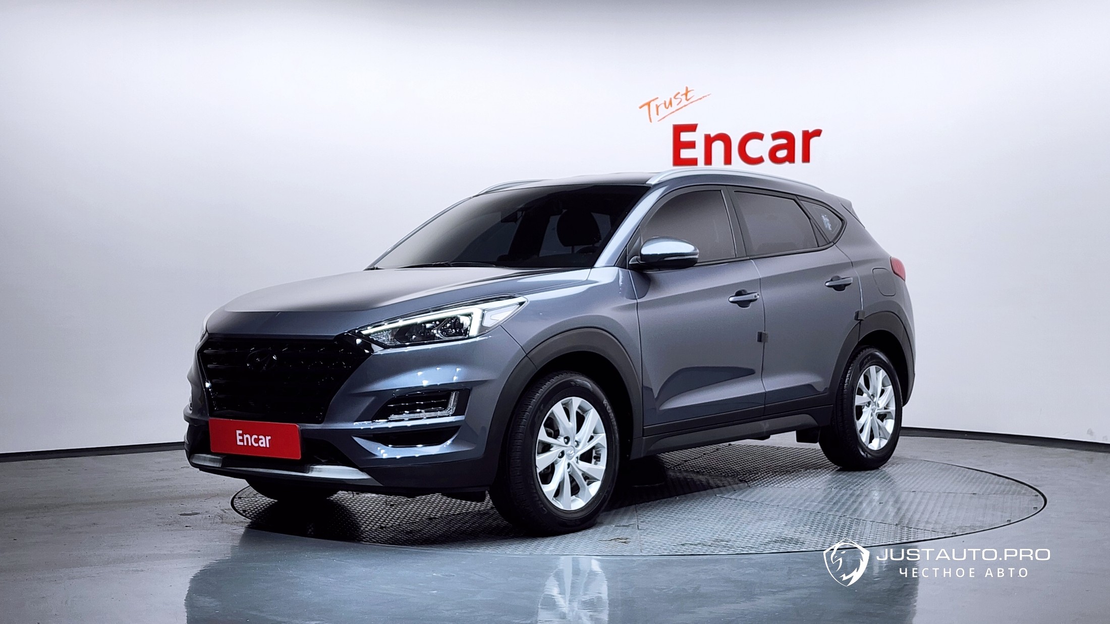 Автомобиль Hyundai Tucson