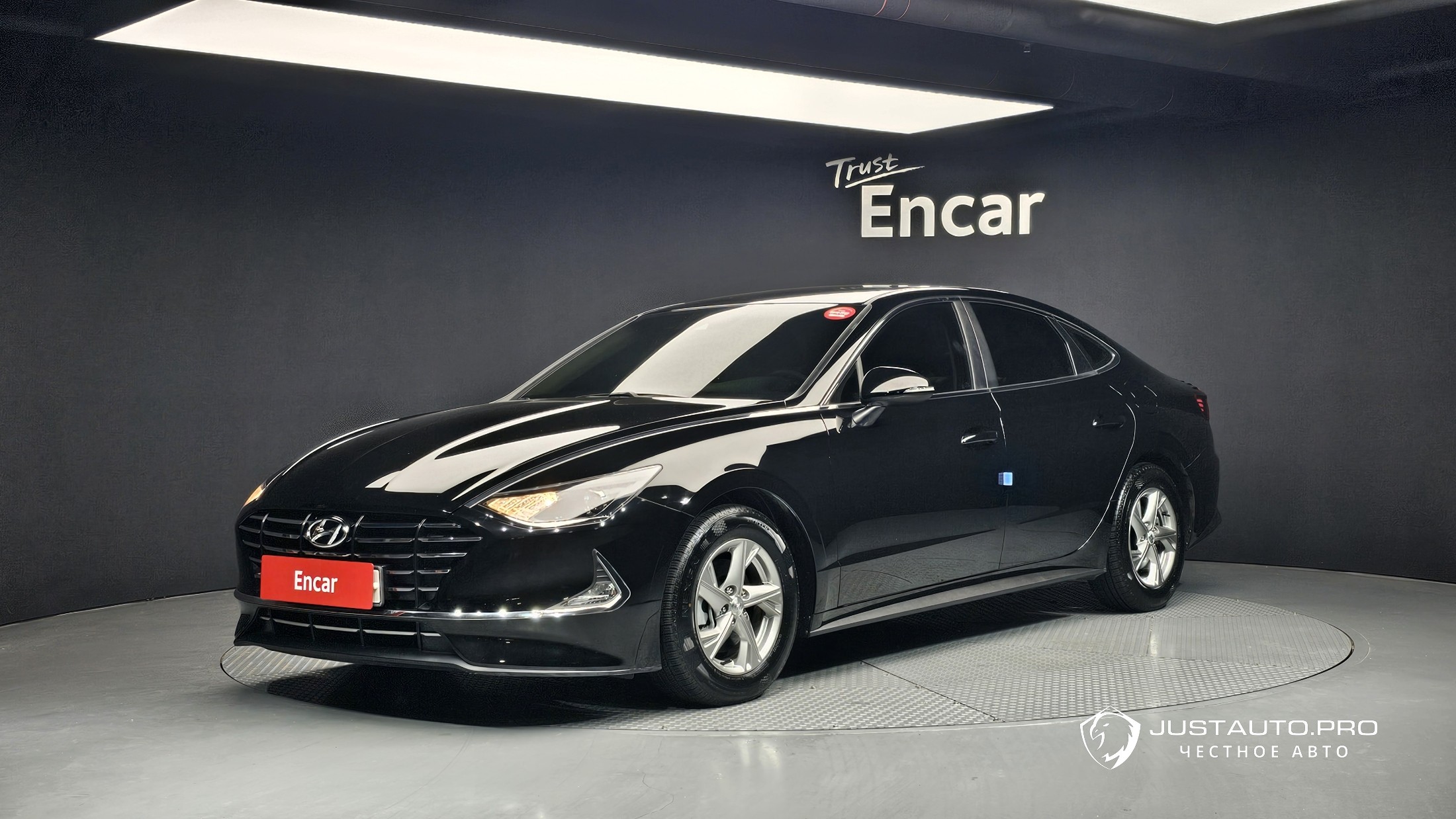 Автомобиль Hyundai Sonata