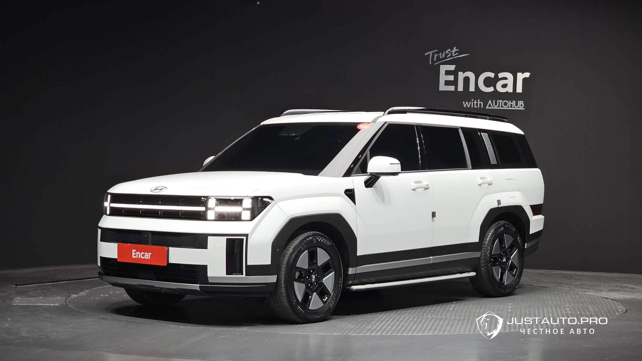 Автомобиль Hyundai Santafe