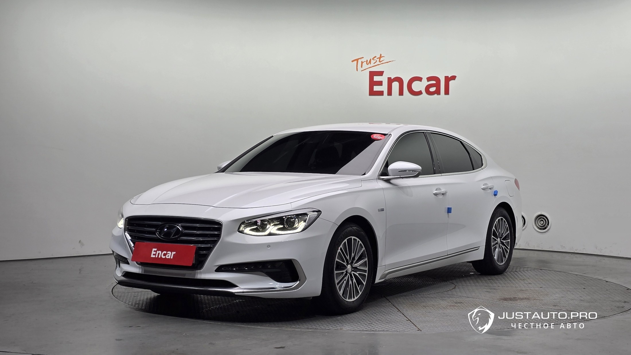 Автомобиль Hyundai Grandeur