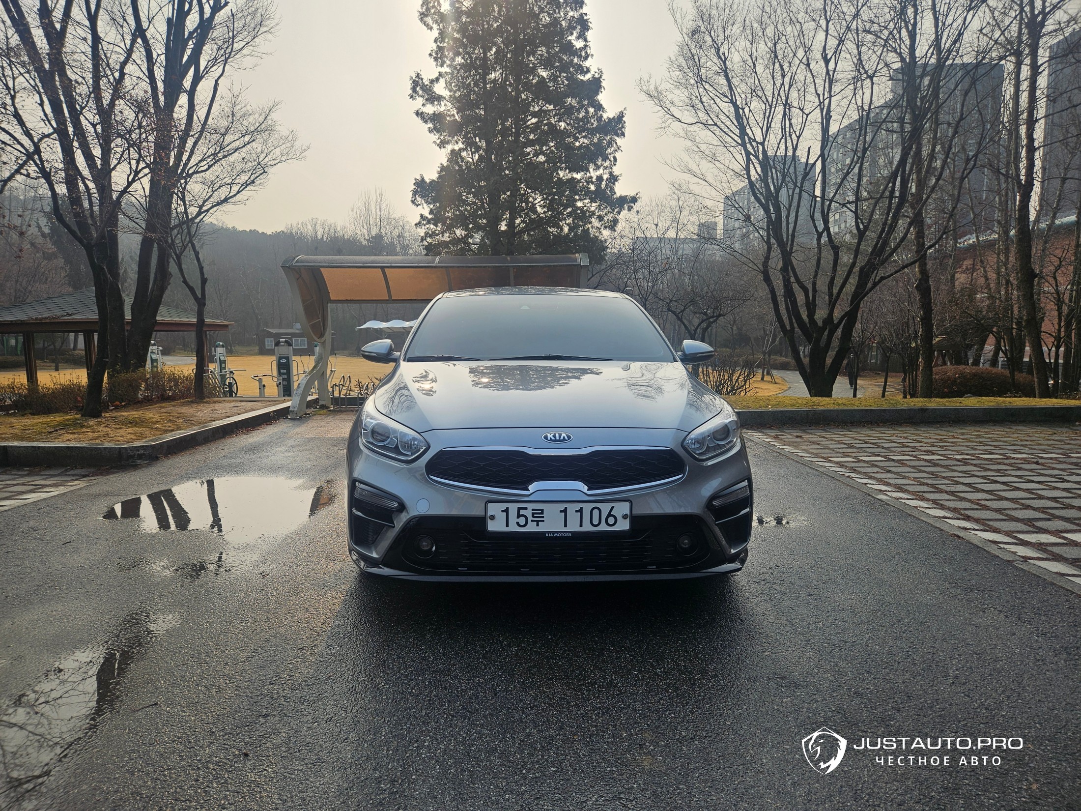 Автомобиль Kia K3