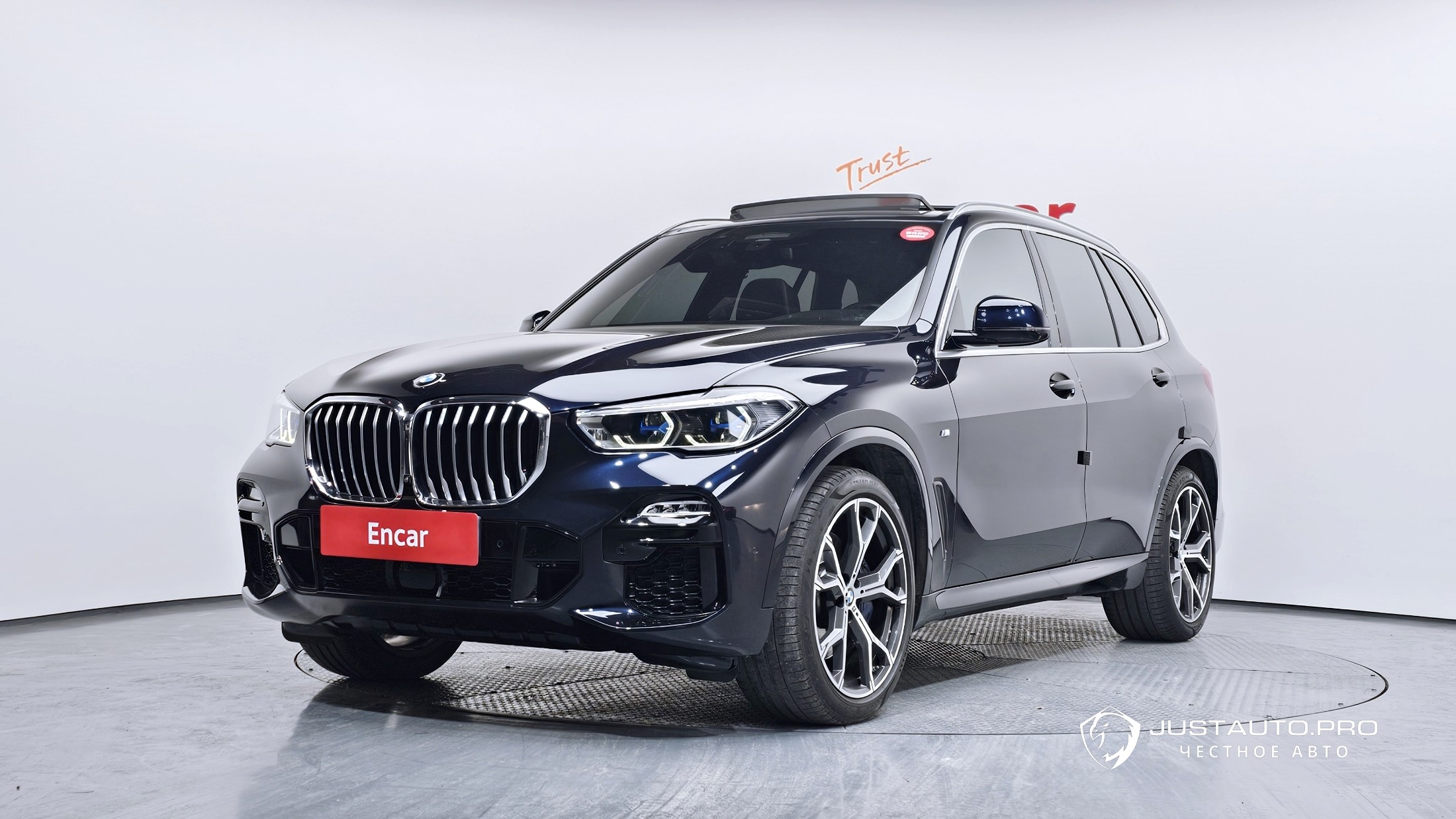 Автомобиль BMW X5
