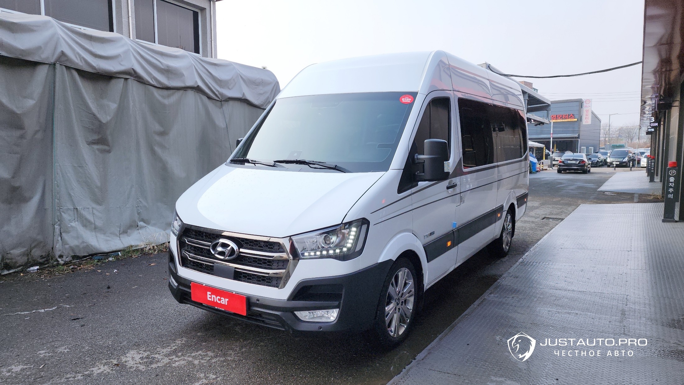 Автомобиль Hyundai Solati