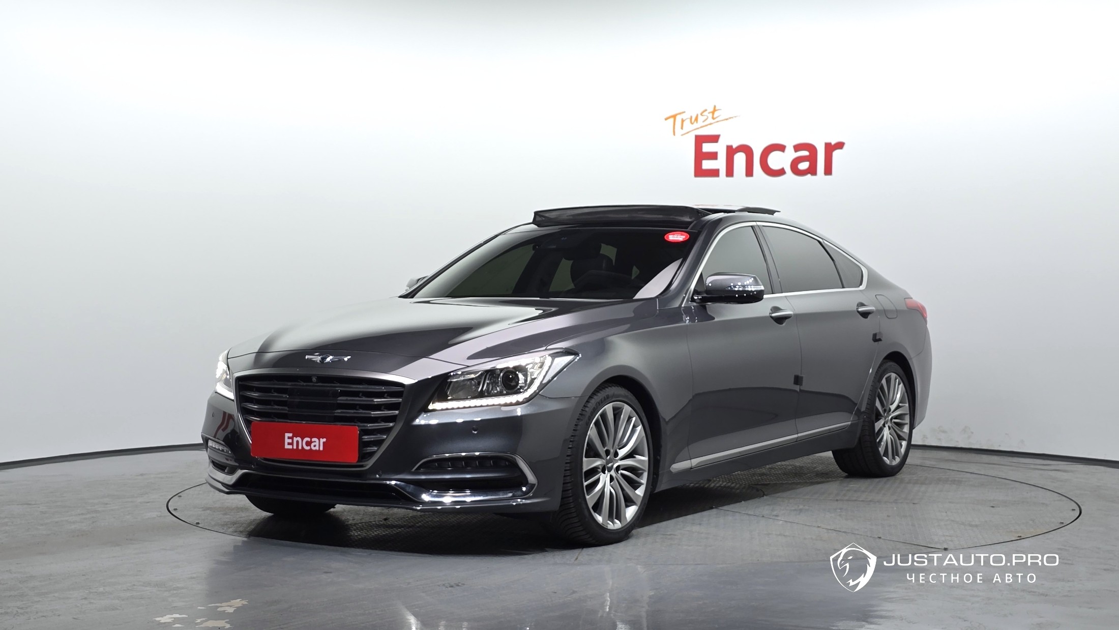 Автомобиль Genesis G80