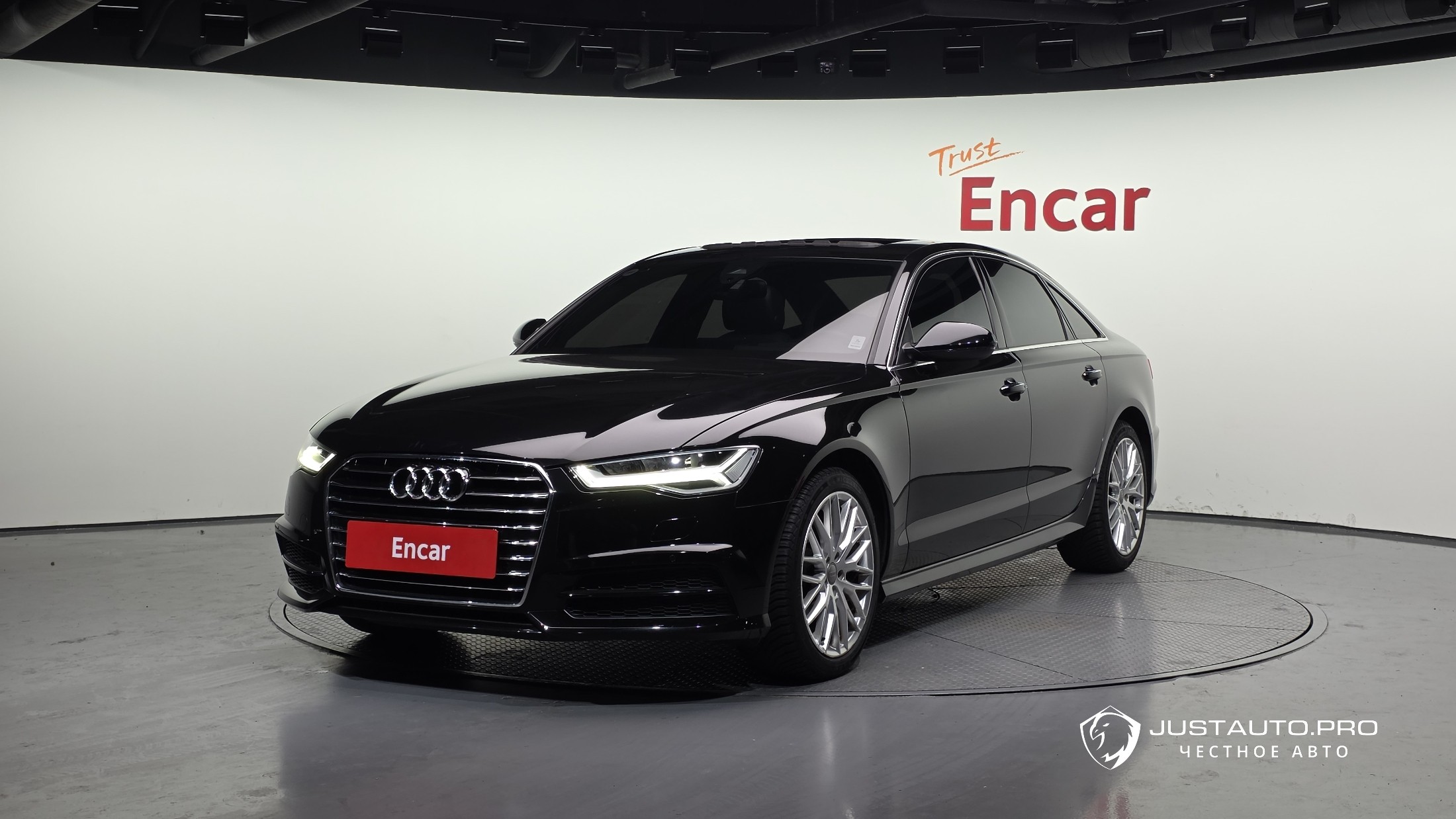 Автомобиль Audi A6