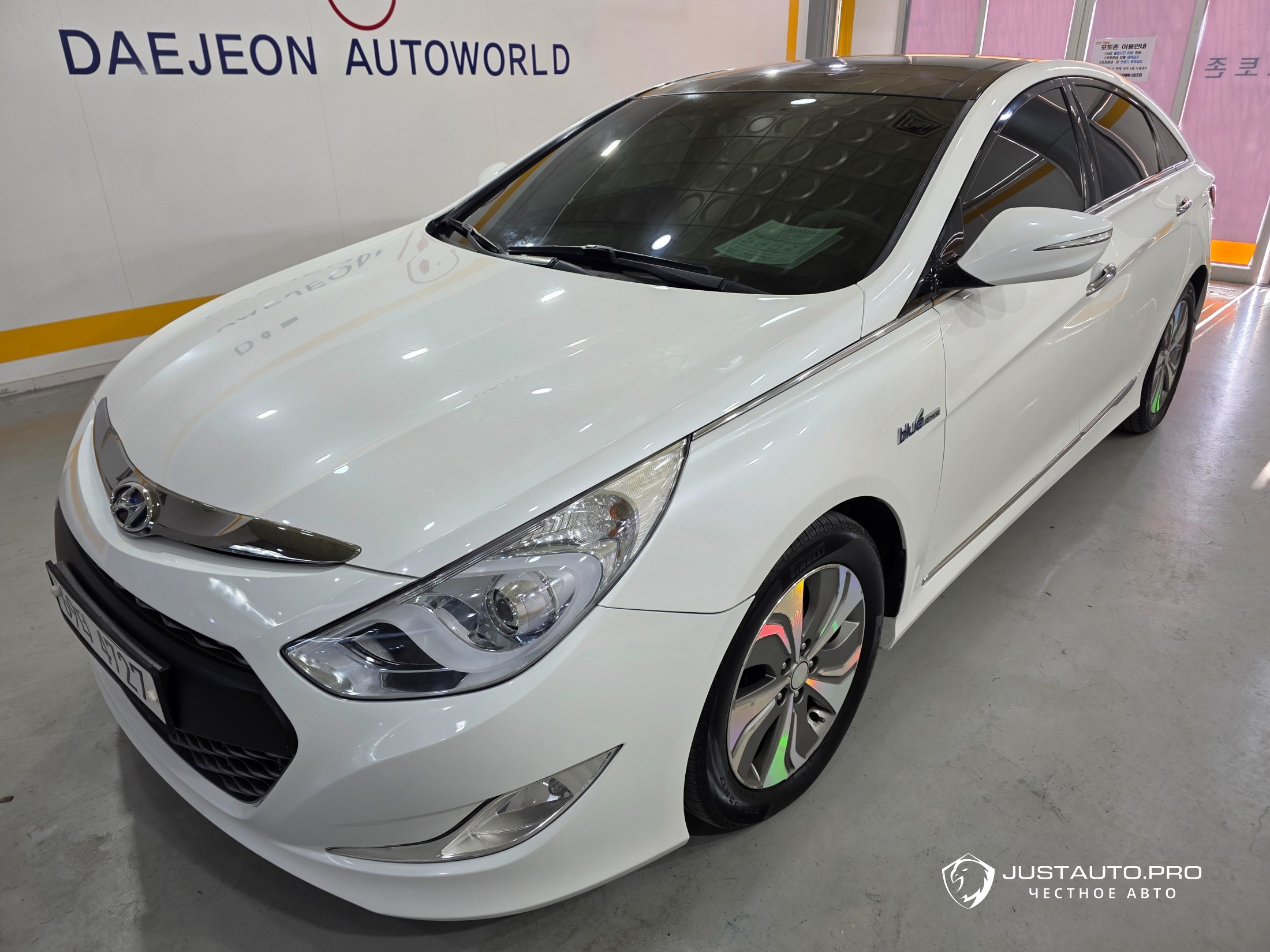Автомобиль Hyundai Sonata