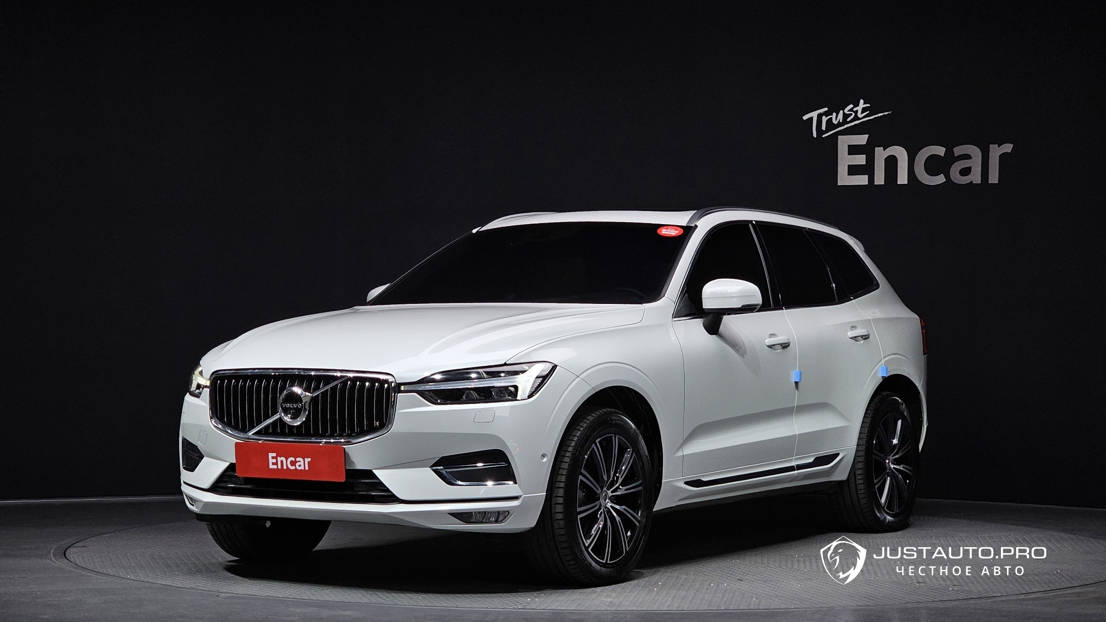 Автомобиль Volvo XC60