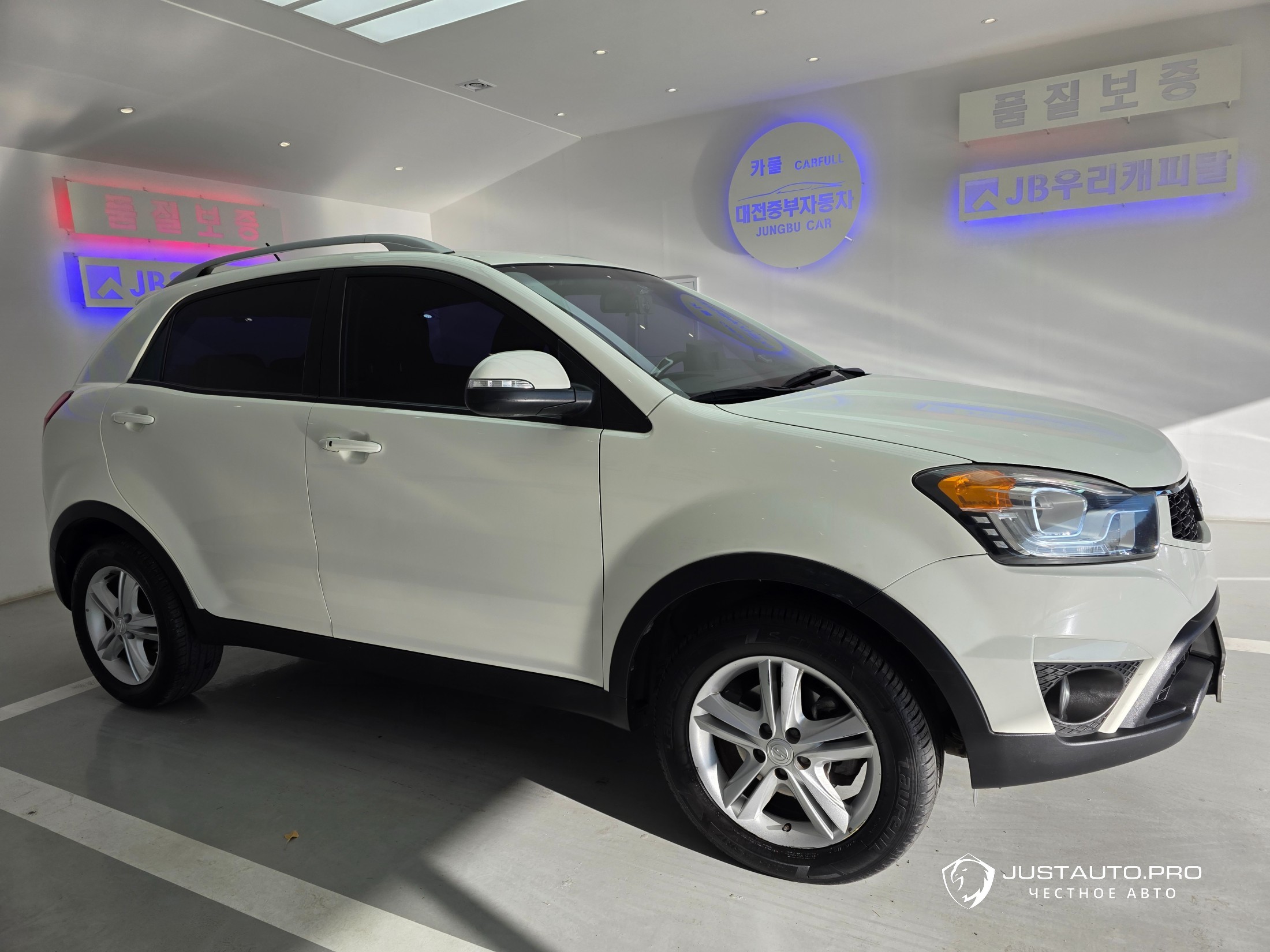 Автомобиль KG_Mobility_Ssangyong KORANDO